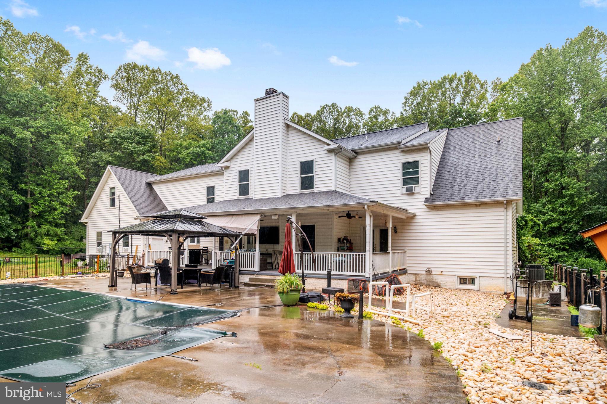 FOX RUN - Residential
