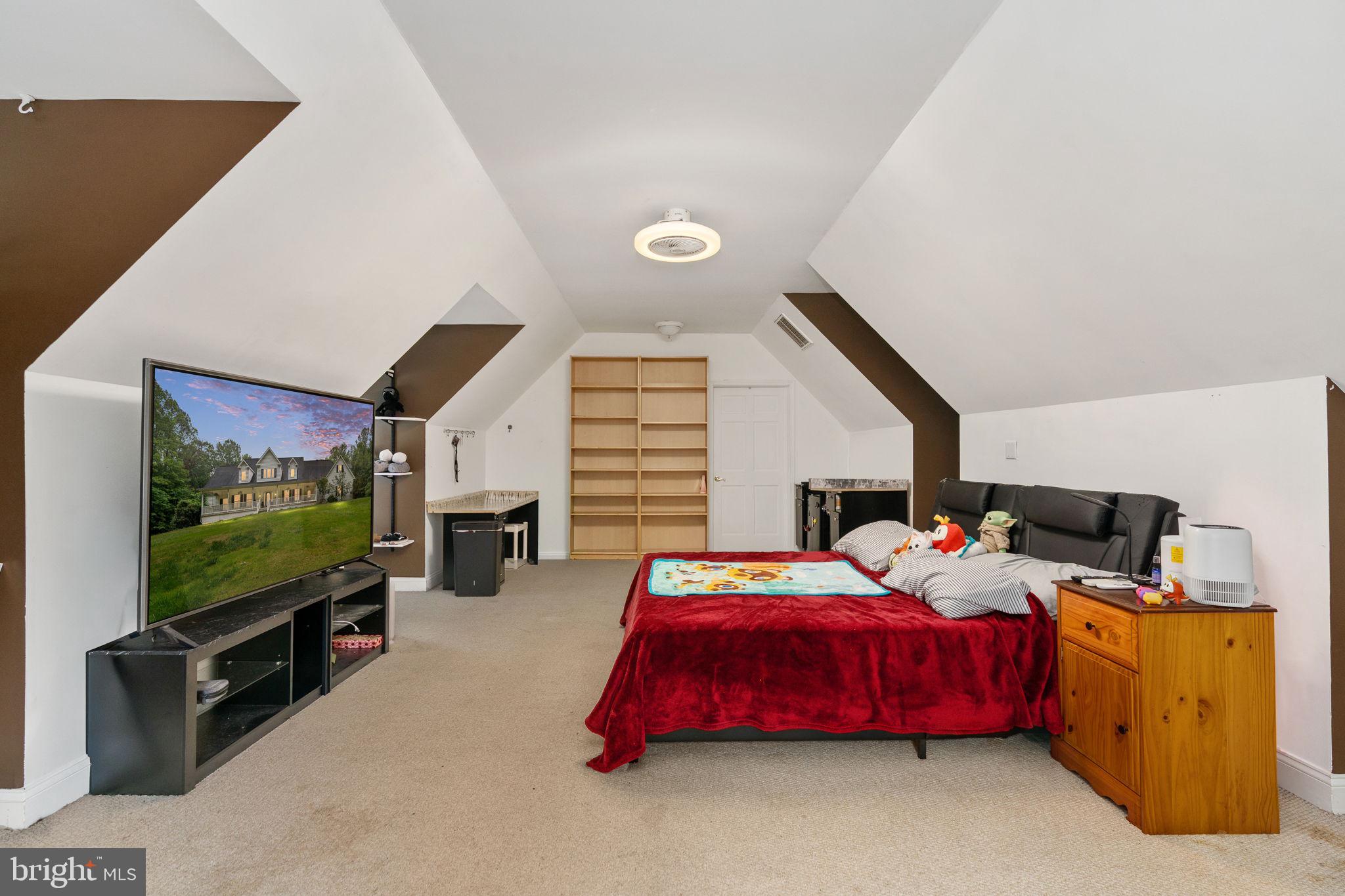 FOX RUN - Residential
