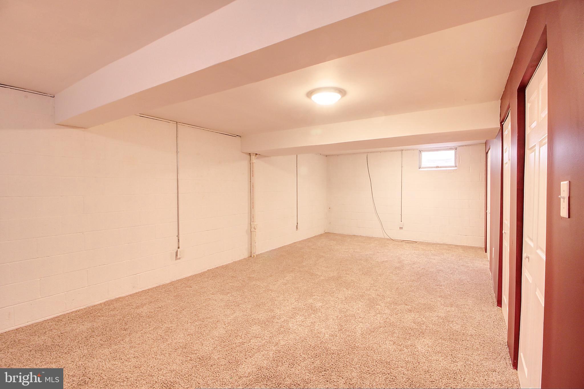 WHITTIER - Residential Lease