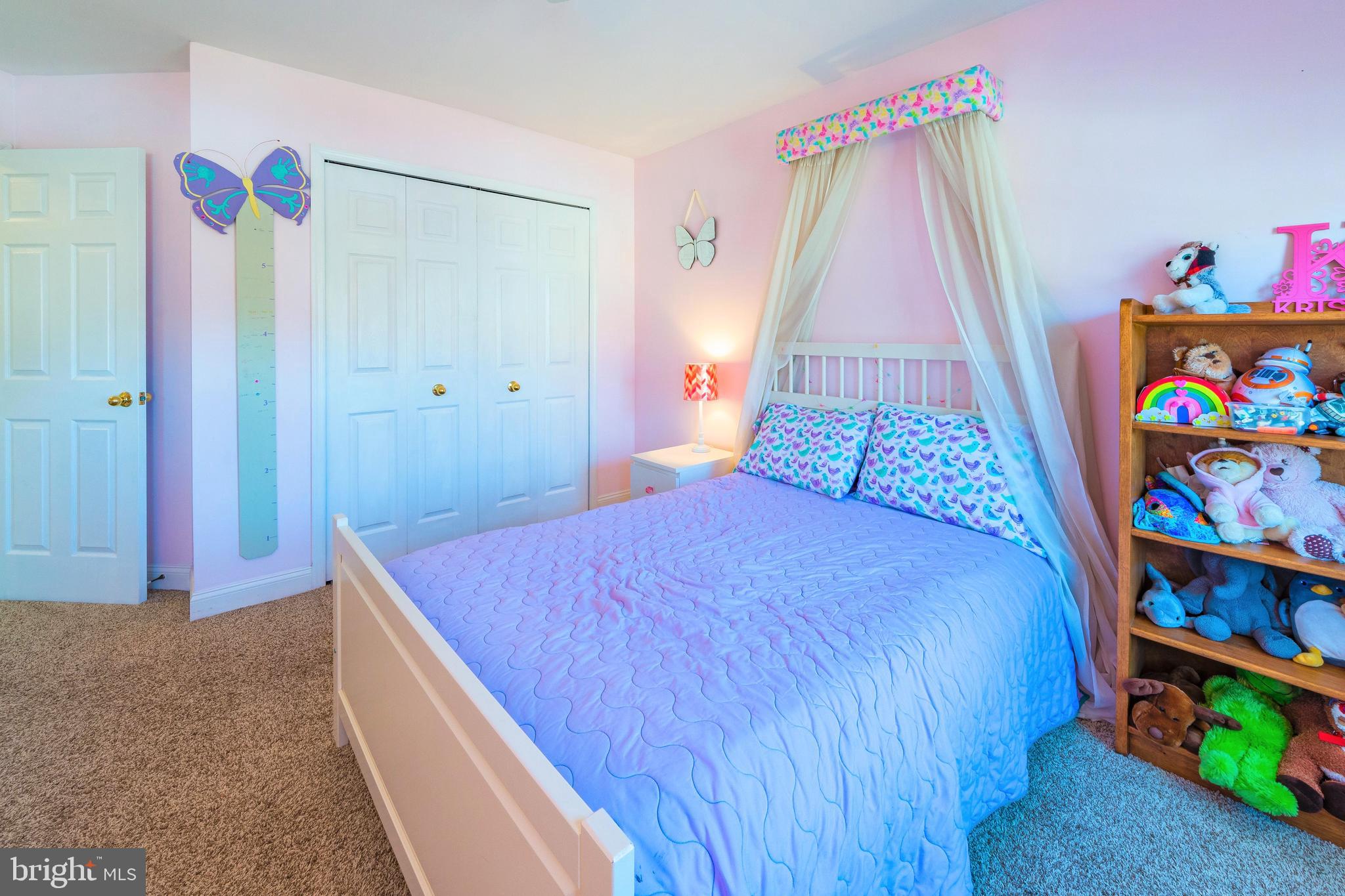 SEVERN MANOR - Residential