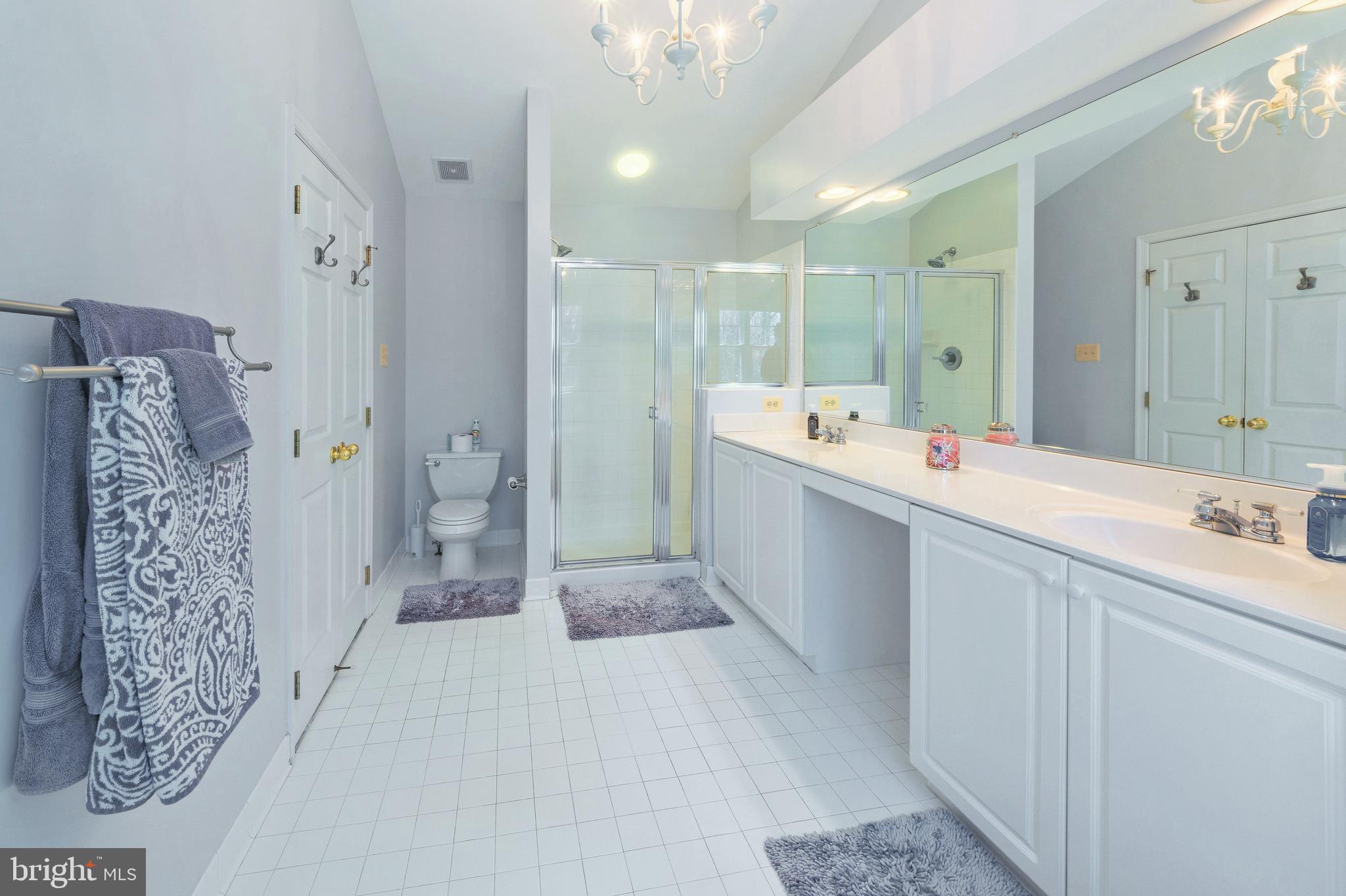 SEVERN MANOR - Residential