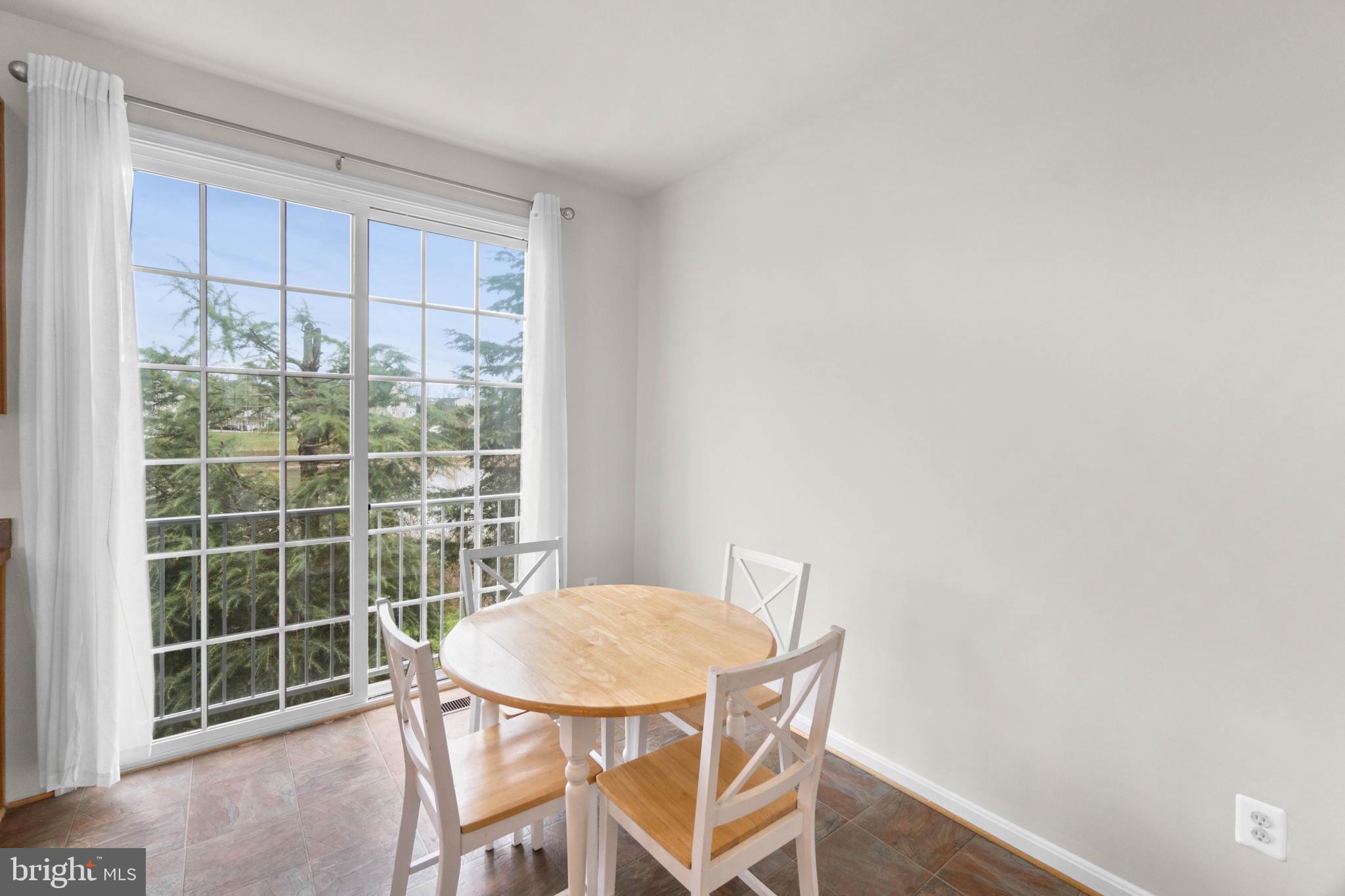 PEMBROOKE/VICTORY LAKES - Residential