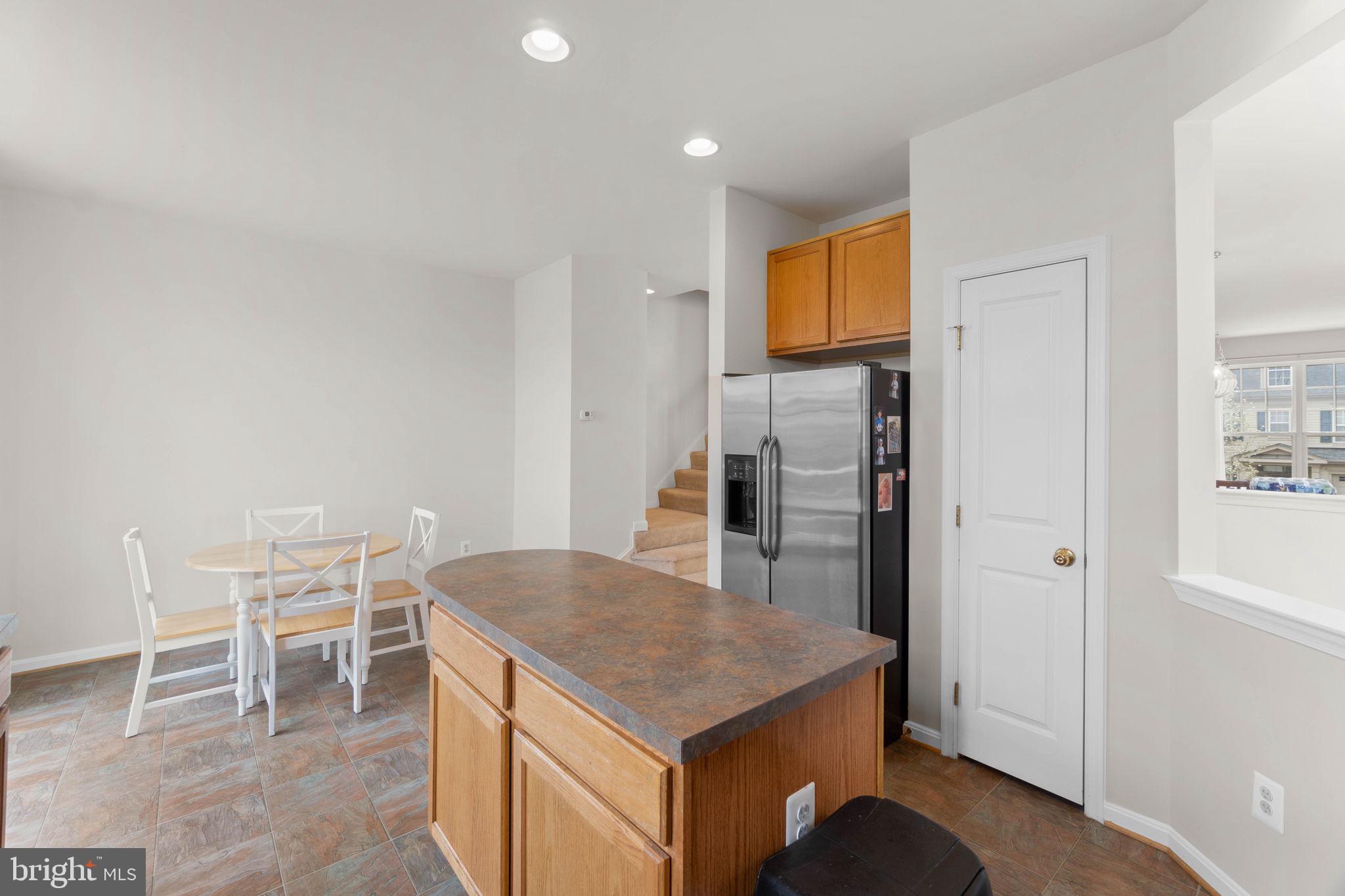 PEMBROOKE/VICTORY LAKES - Residential