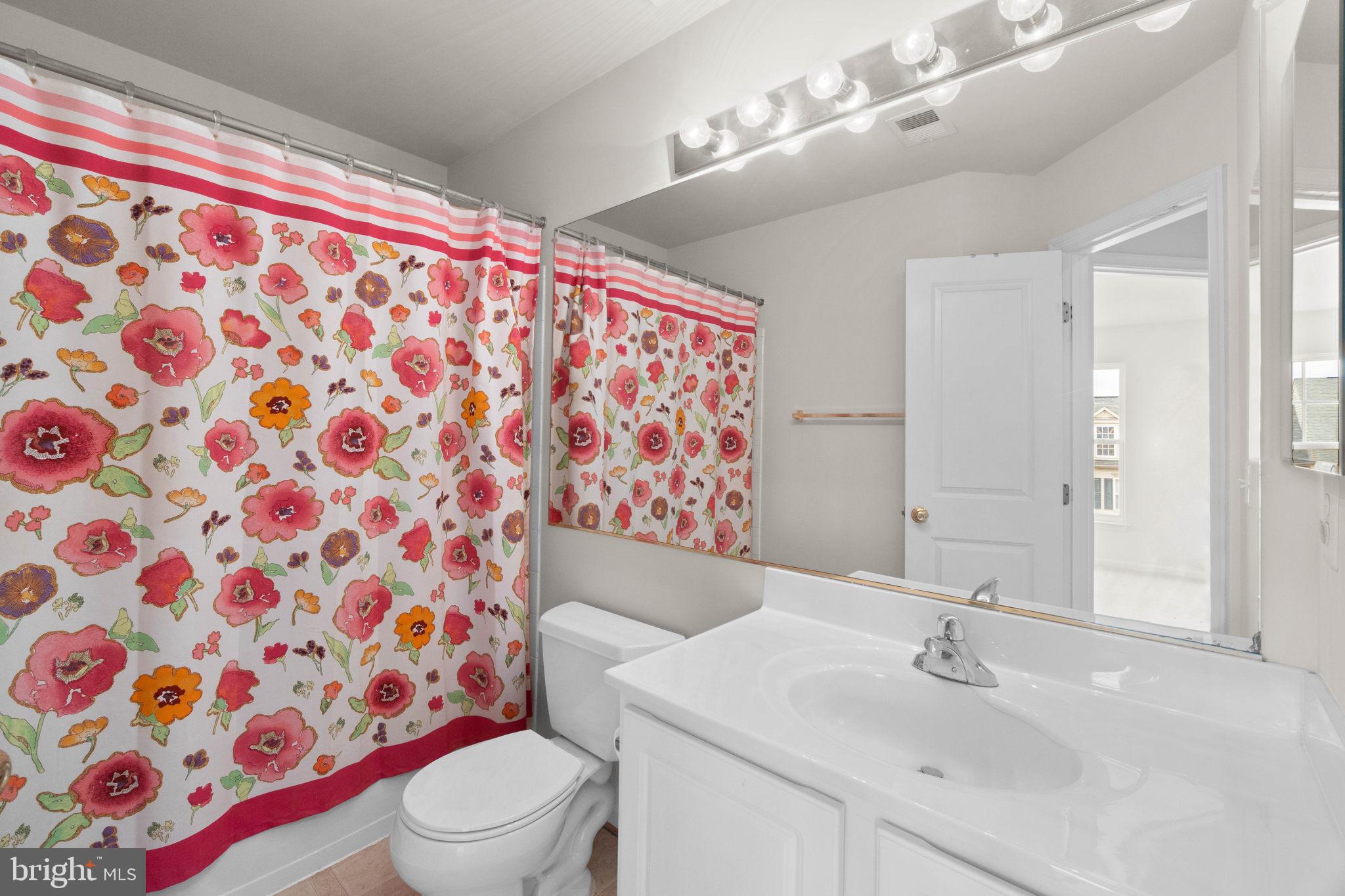 PEMBROOKE/VICTORY LAKES - Residential