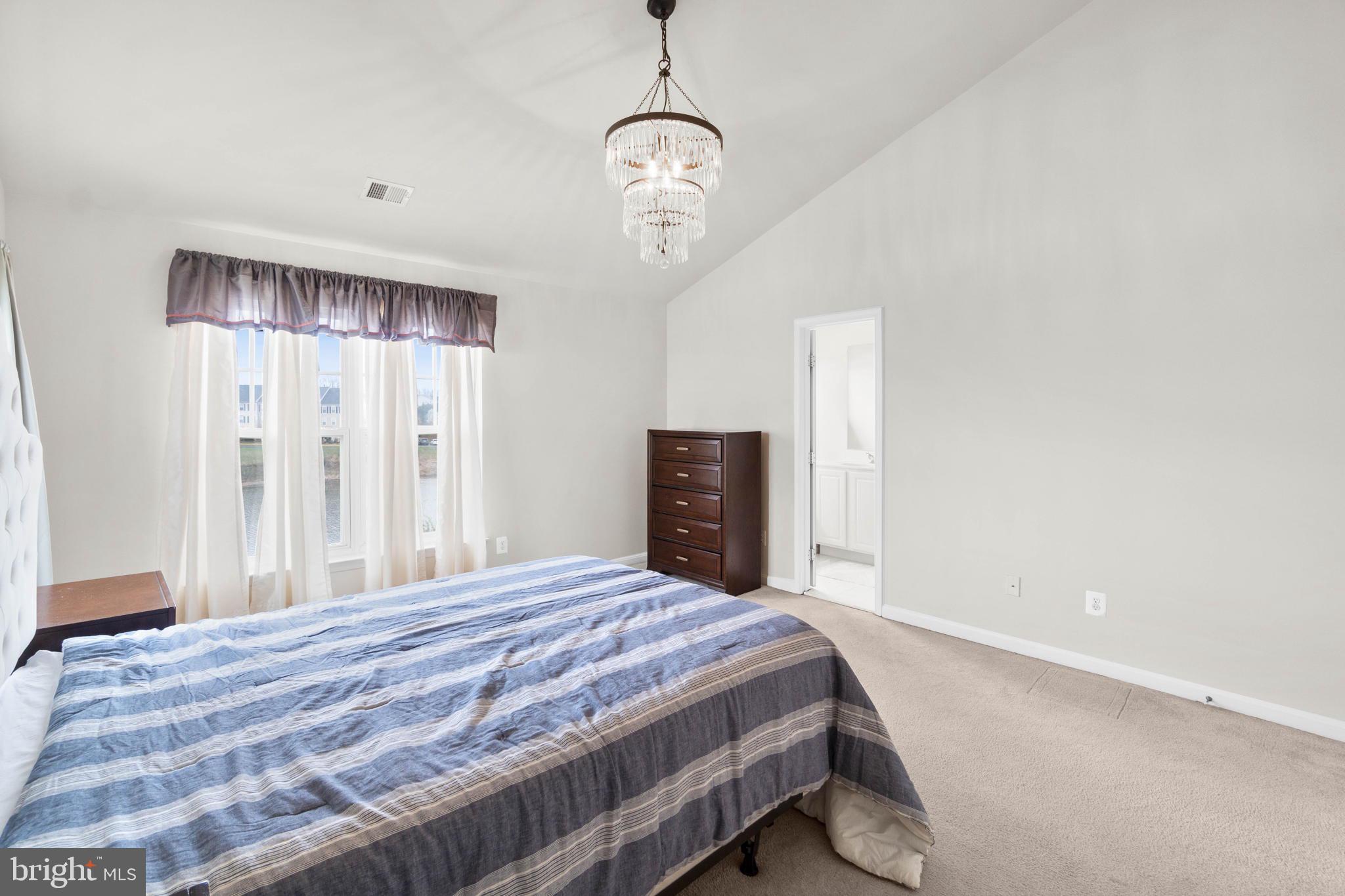 PEMBROOKE/VICTORY LAKES - Residential