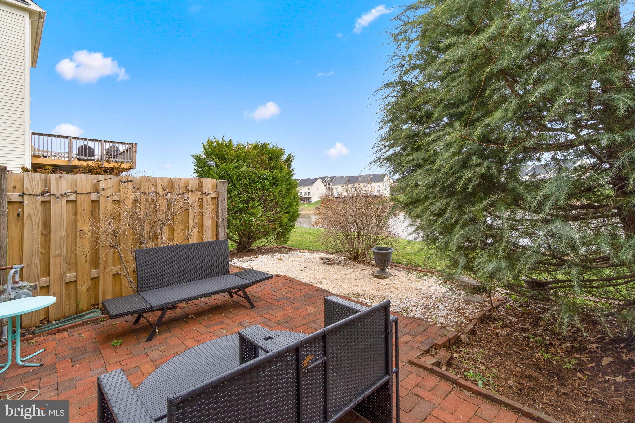 PEMBROOKE/VICTORY LAKES - Residential