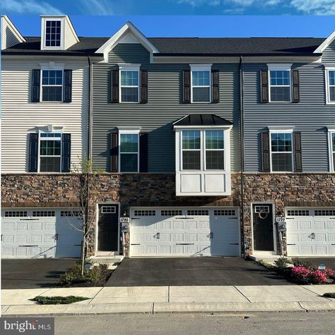 Townhouse For Rent - 1720 Atlas Drive<br/> Frederick County, FREDERICK, MD 21702