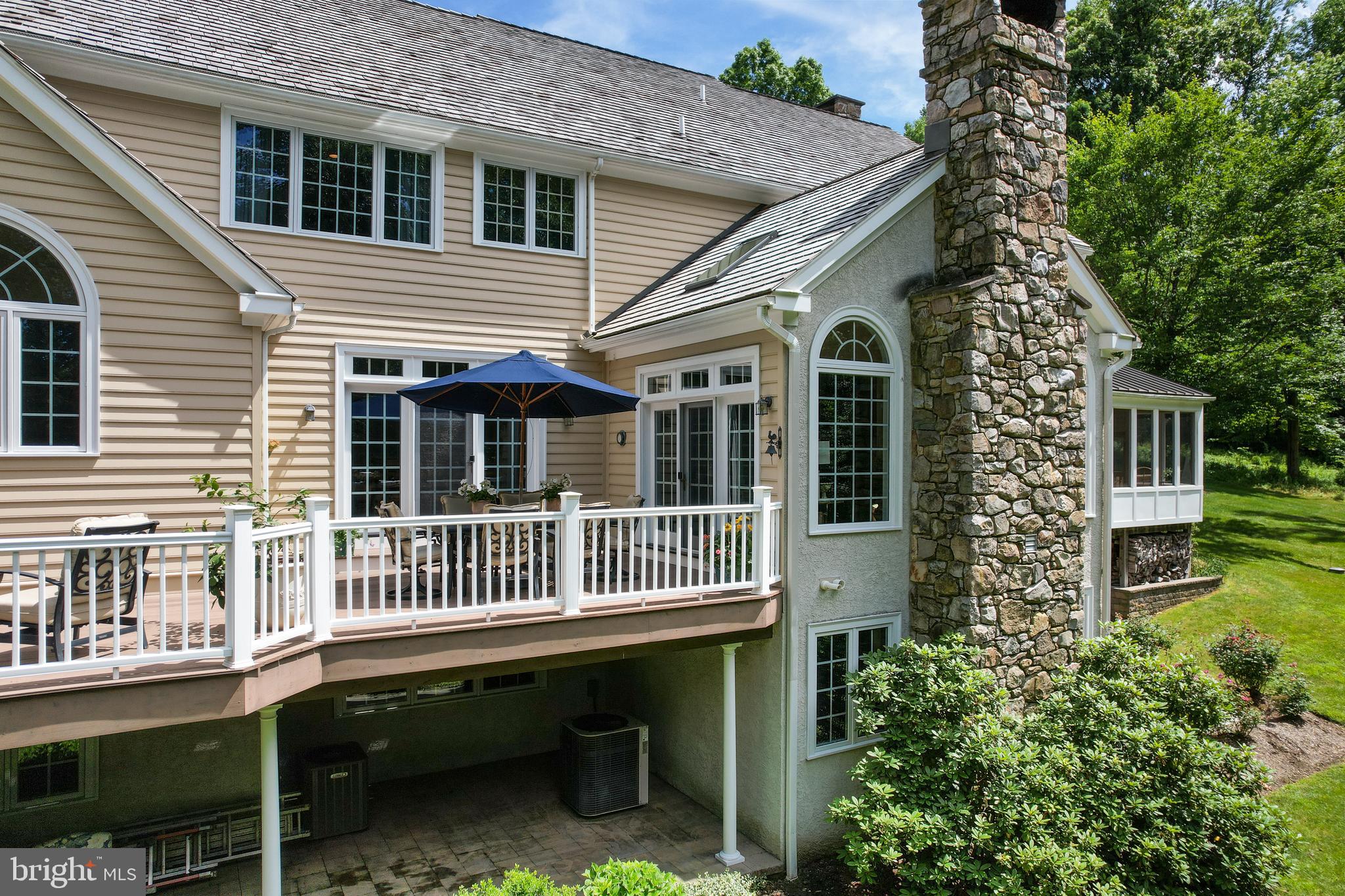 DOUGLASS LANE - Residential