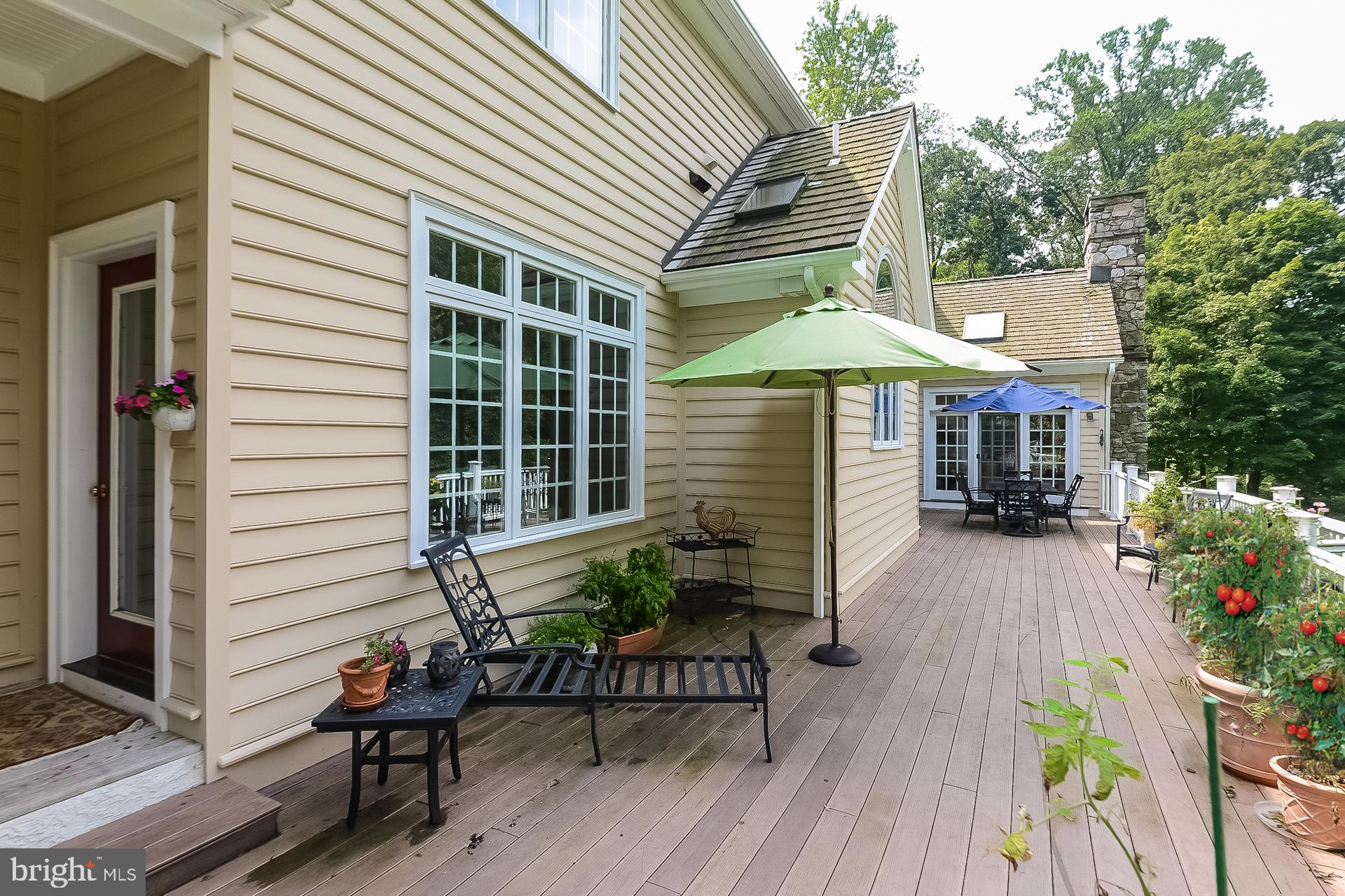 DOUGLASS LANE - Residential