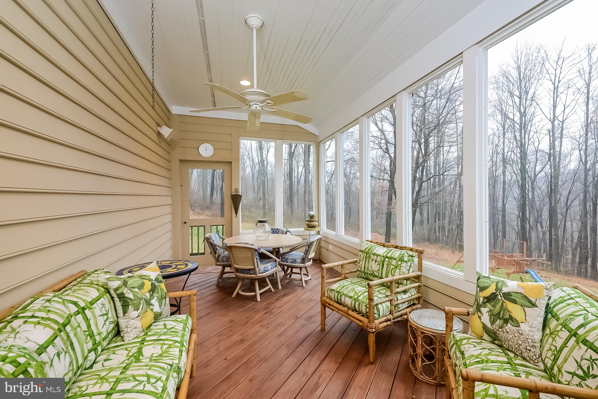 DOUGLASS LANE - Residential