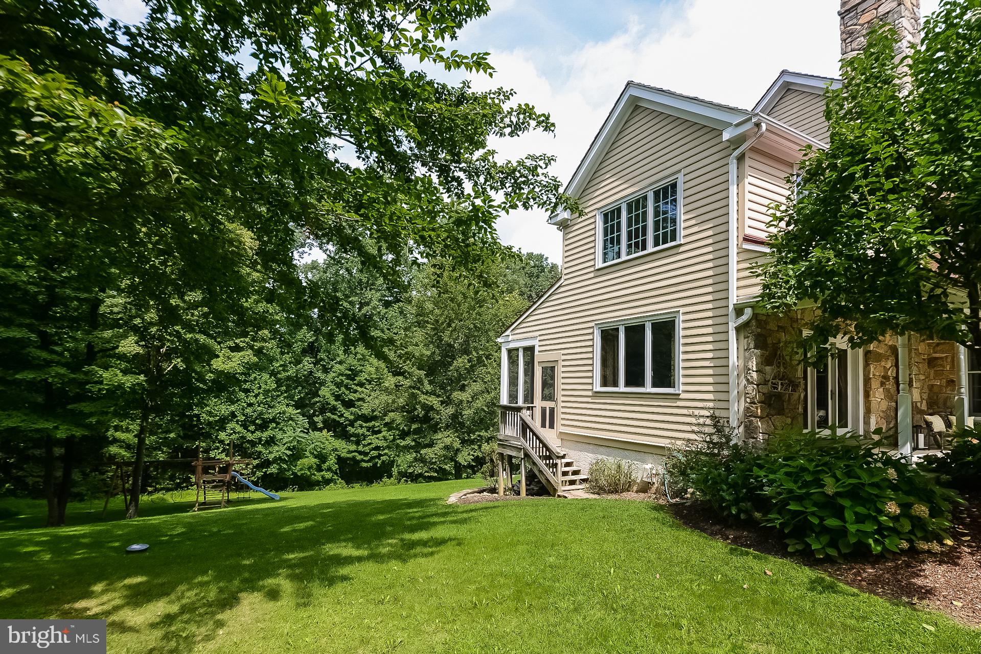 DOUGLASS LANE - Residential