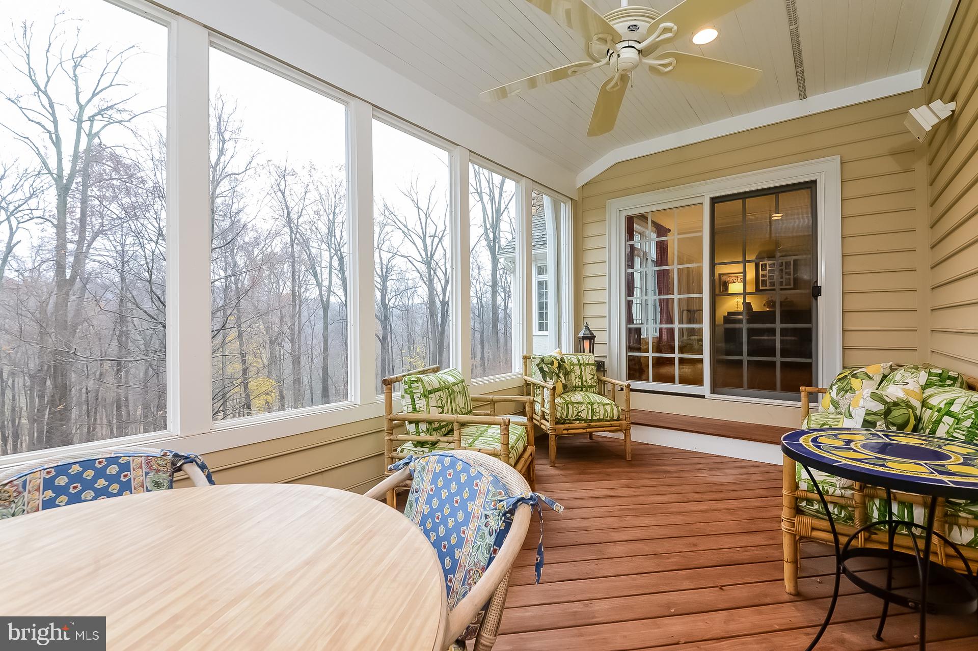 DOUGLASS LANE - Residential