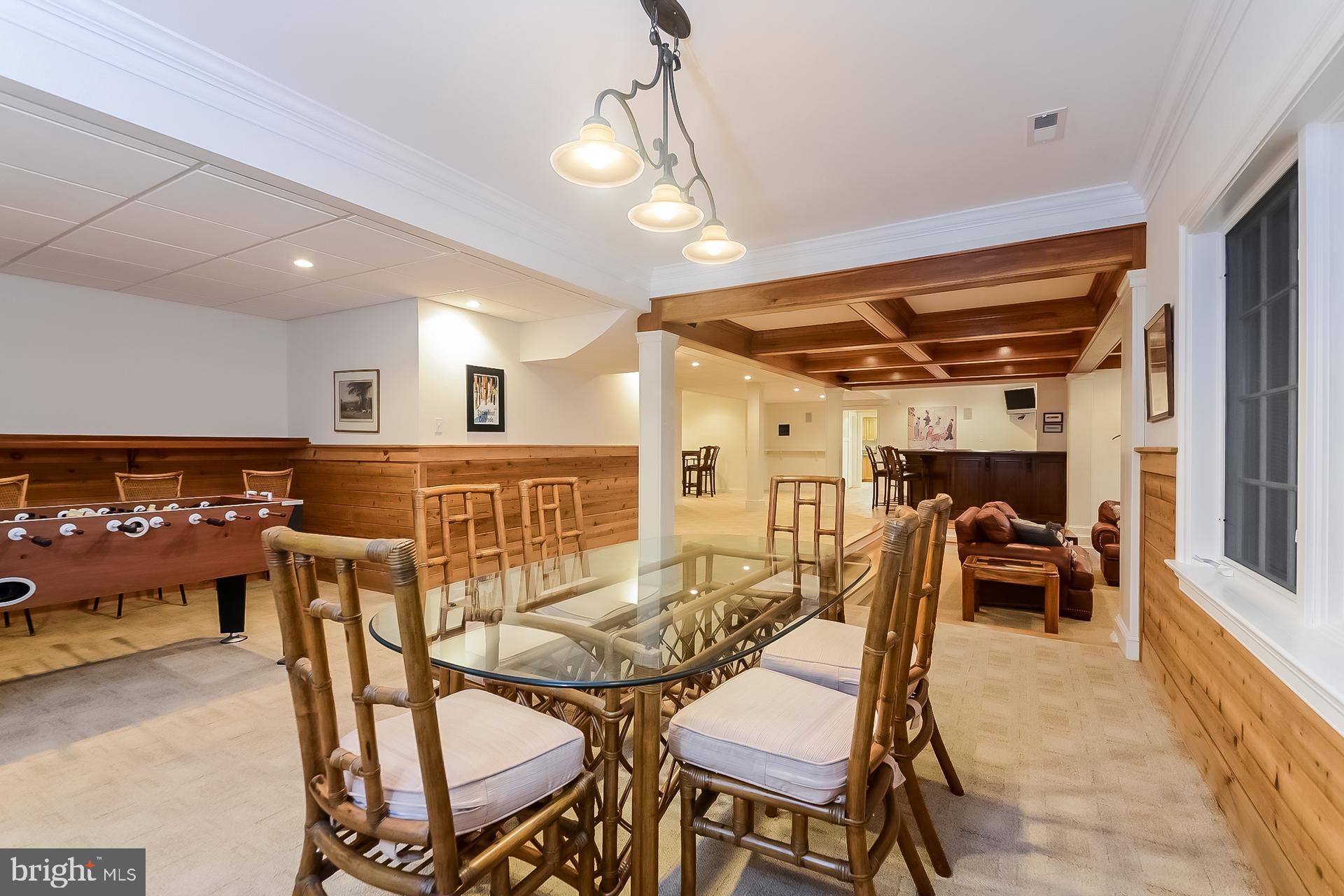 DOUGLASS LANE - Residential