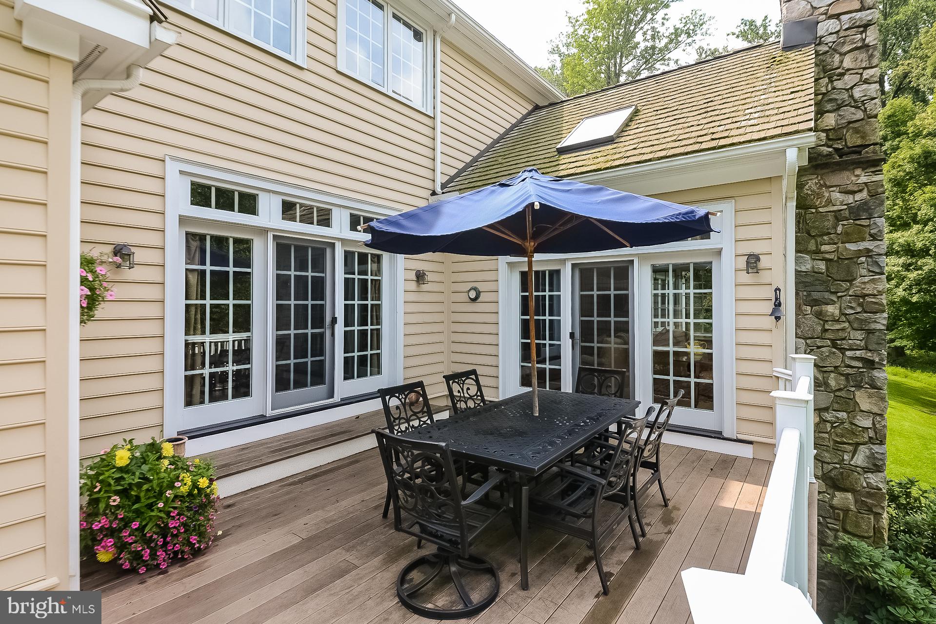 DOUGLASS LANE - Residential