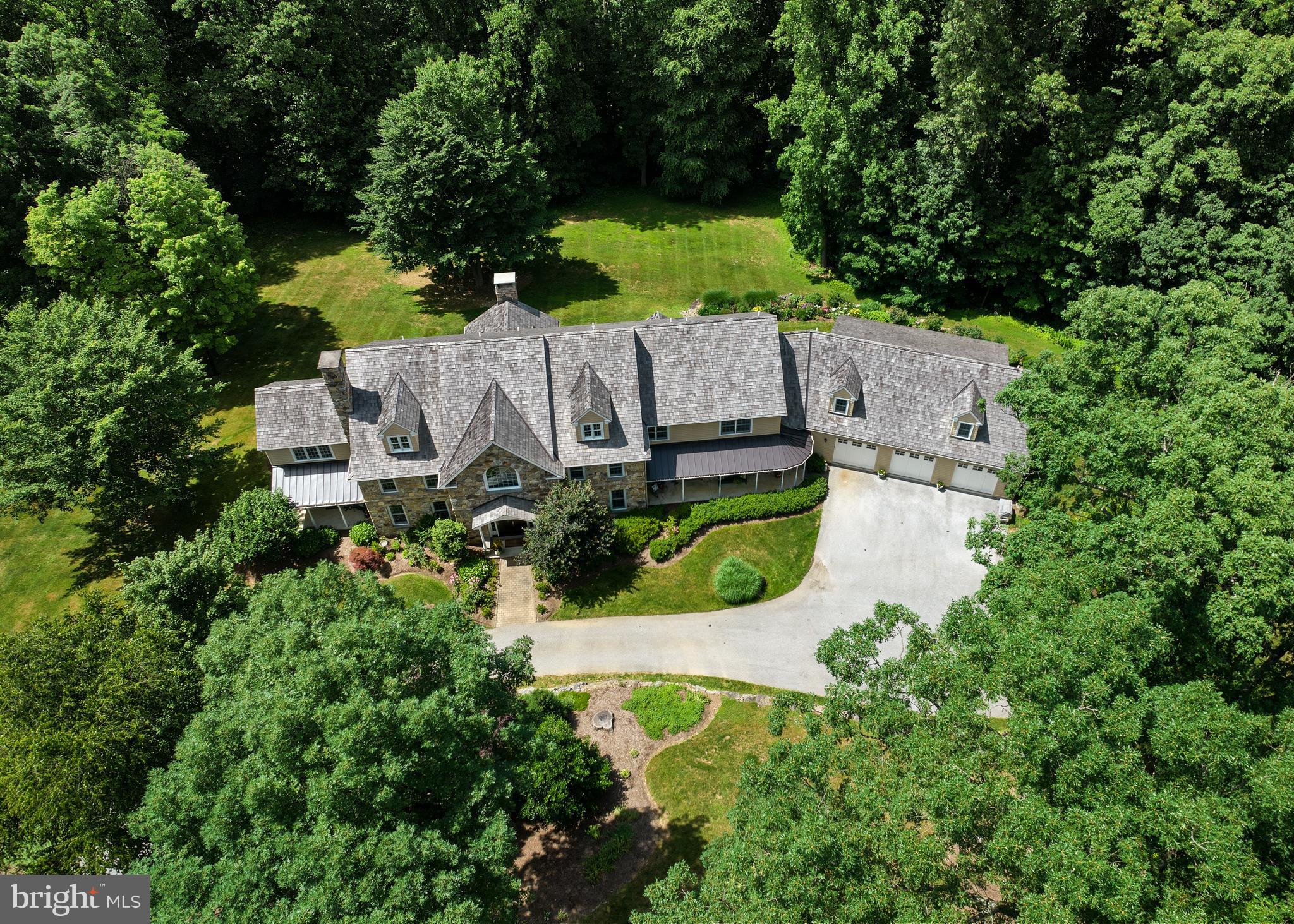 DOUGLASS LANE - Residential