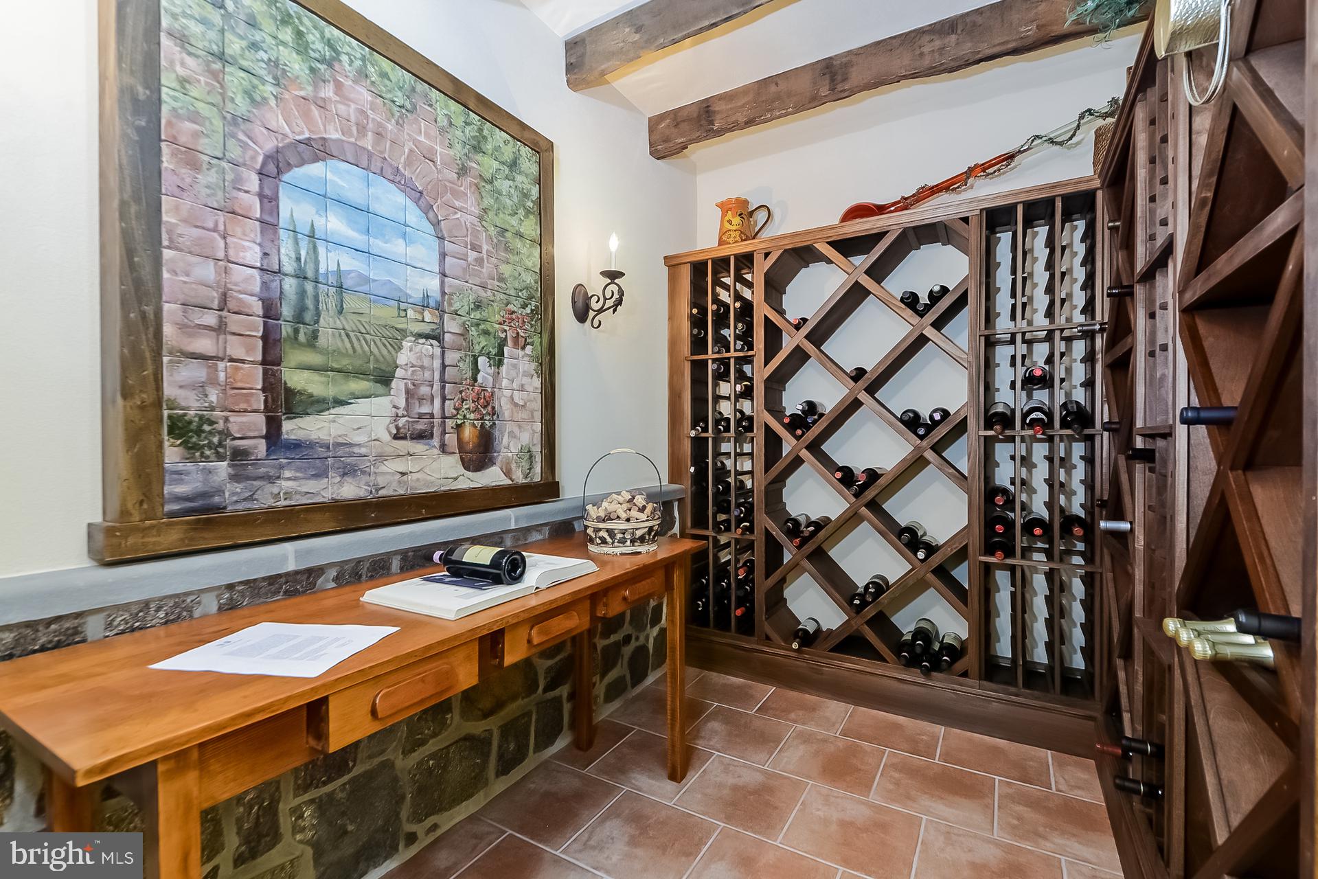 DOUGLASS LANE - Residential