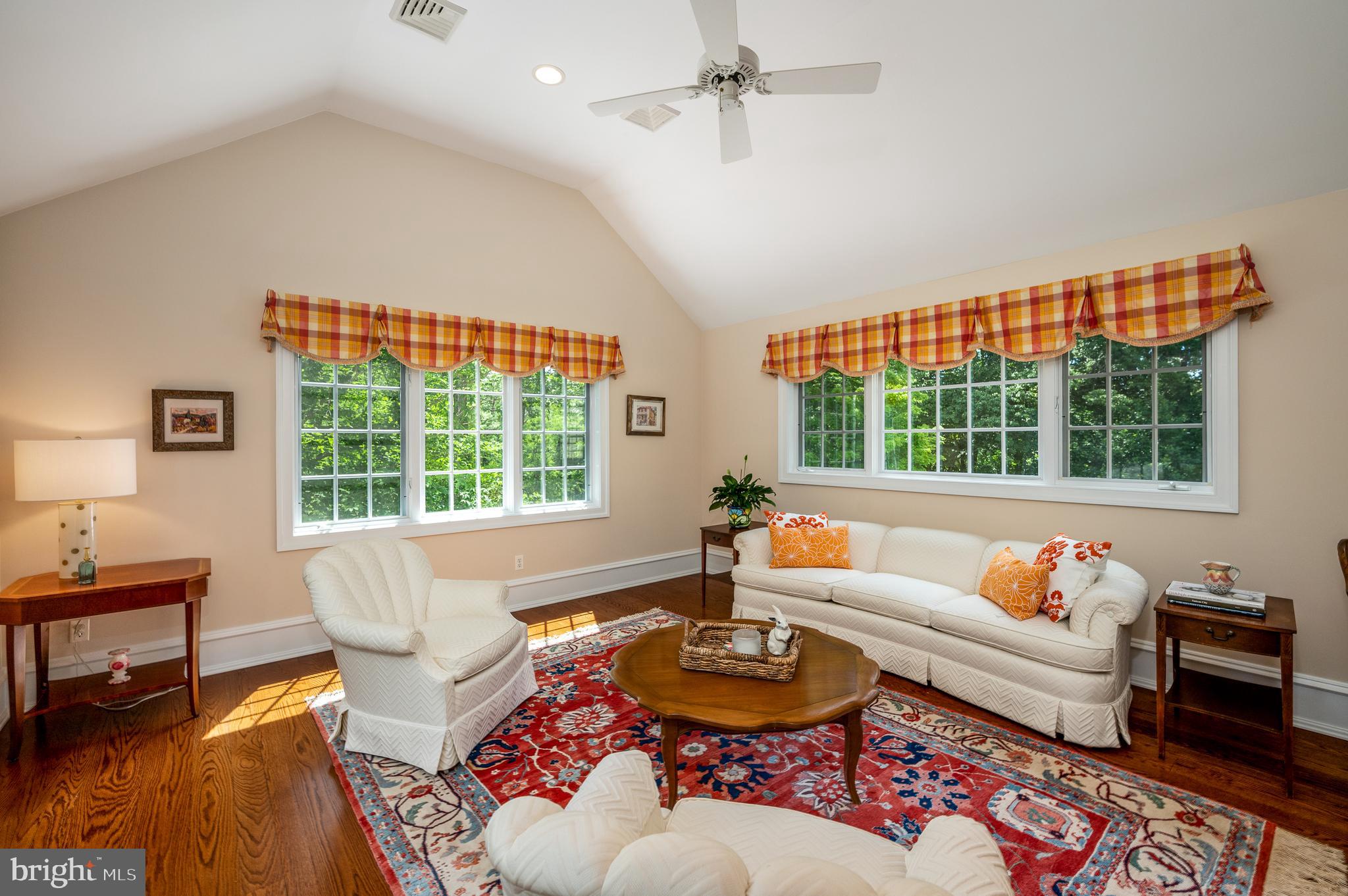 DOUGLASS LANE - Residential