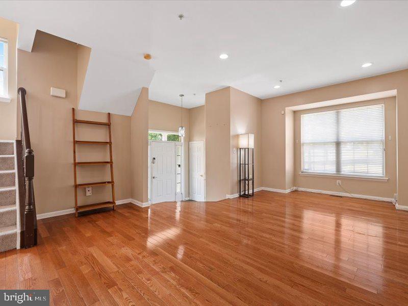 BERRY VALLEY - Residential