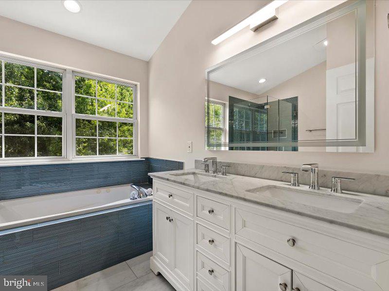 BERRY VALLEY - Residential