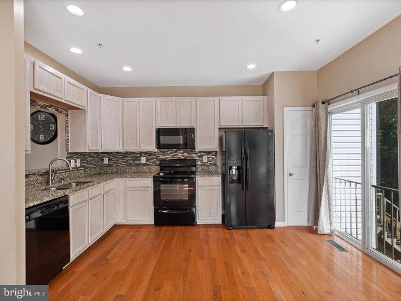 BERRY VALLEY - Residential