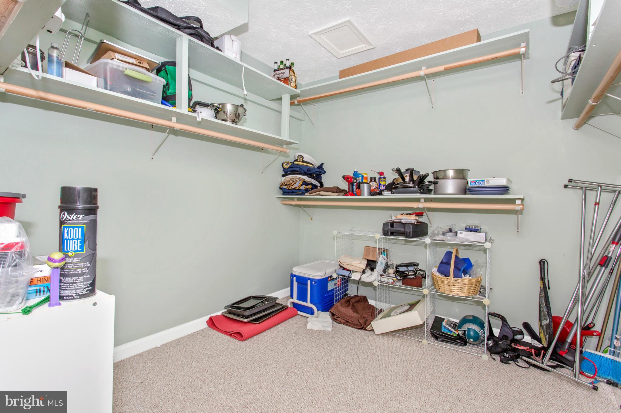 PAINTERS HILL - Residential