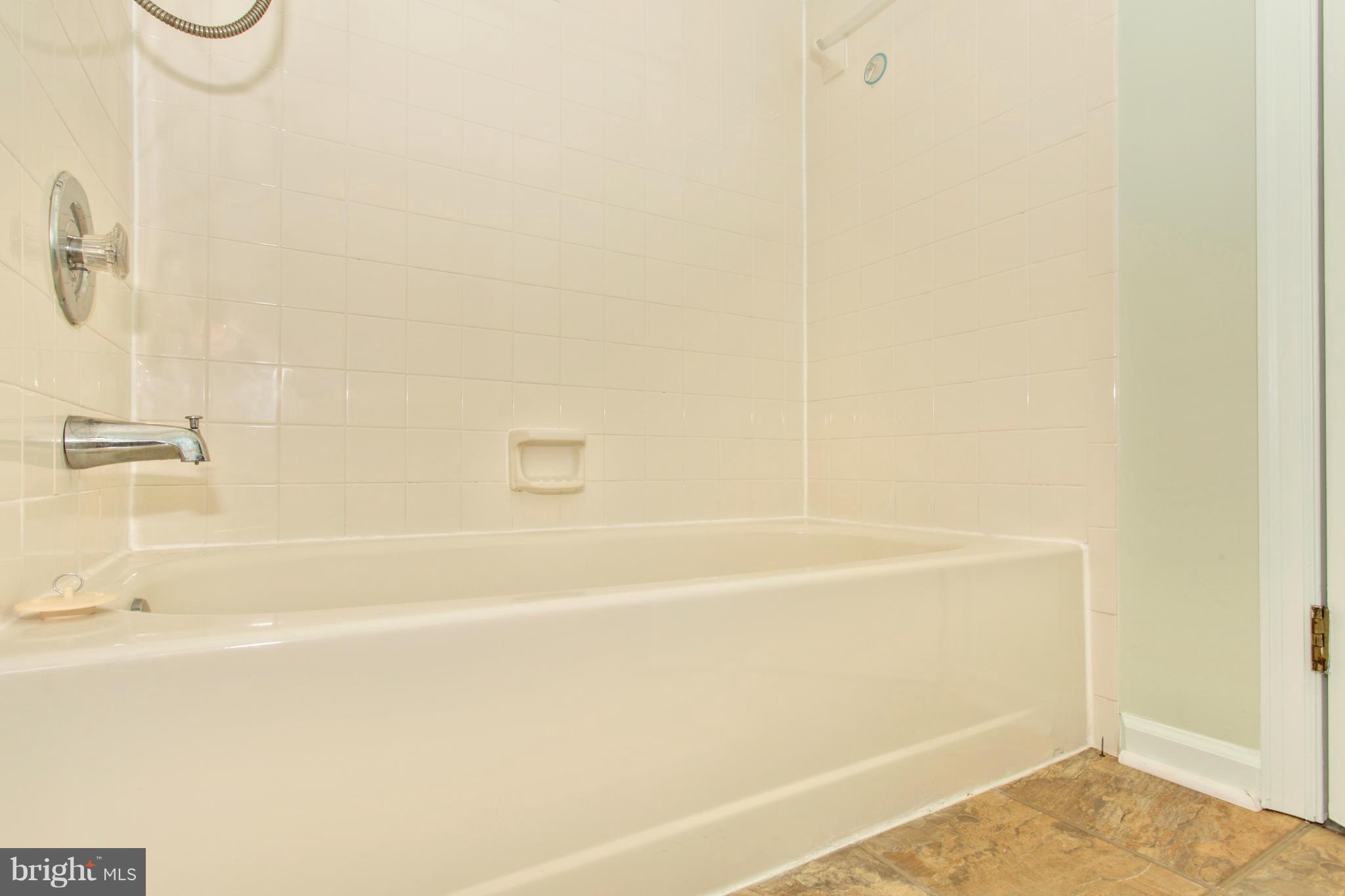 PAINTERS HILL - Residential