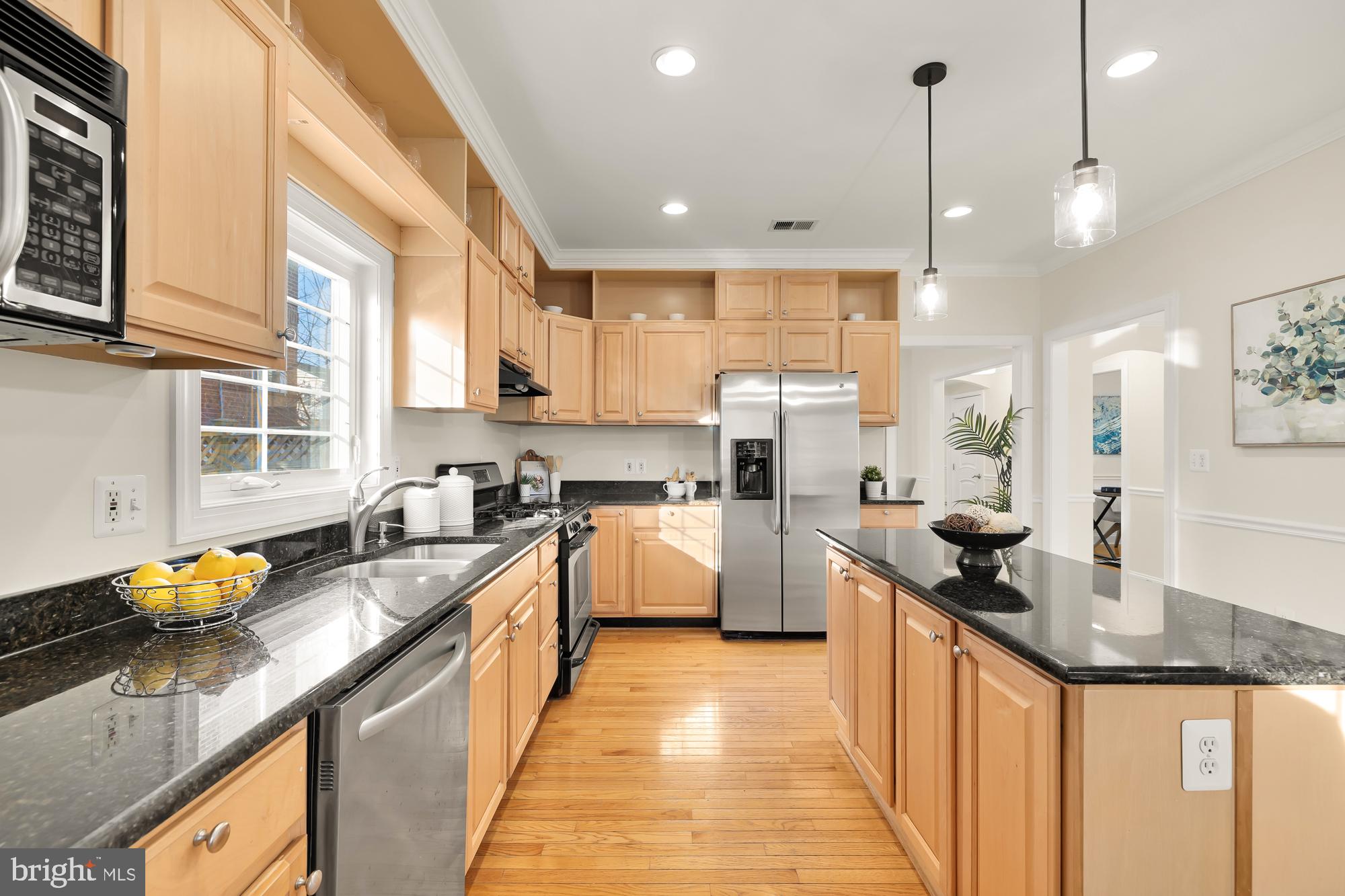 ARLINGTON VIEW - Residential