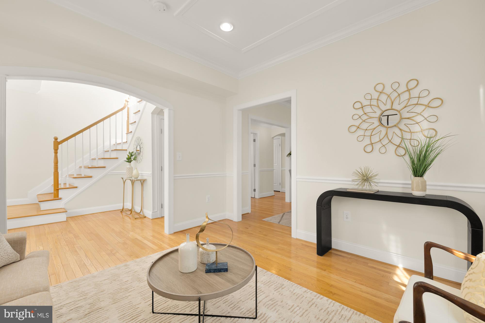 ARLINGTON VIEW - Residential