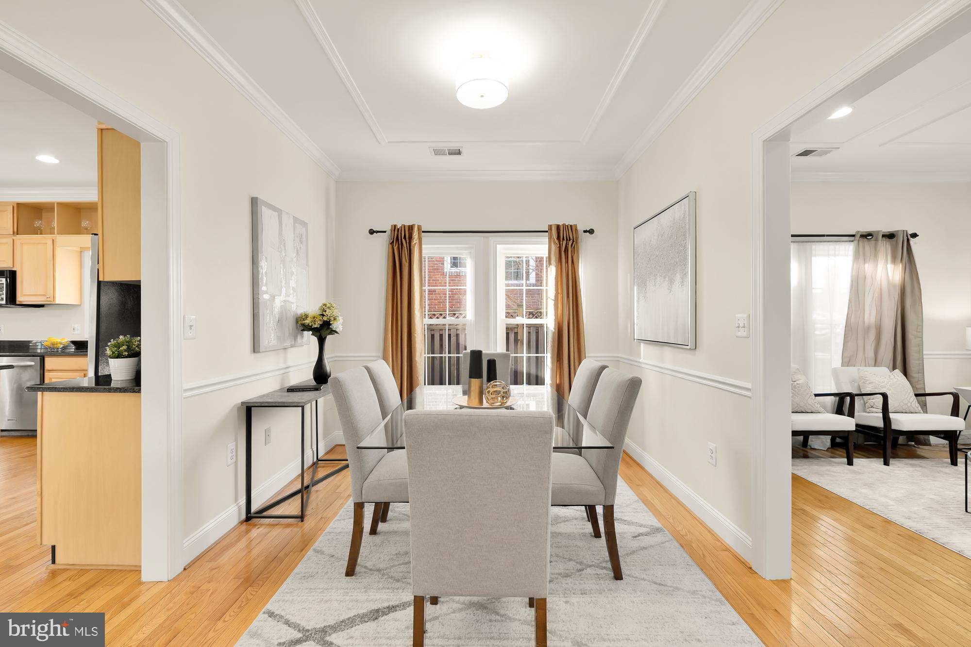 ARLINGTON VIEW - Residential