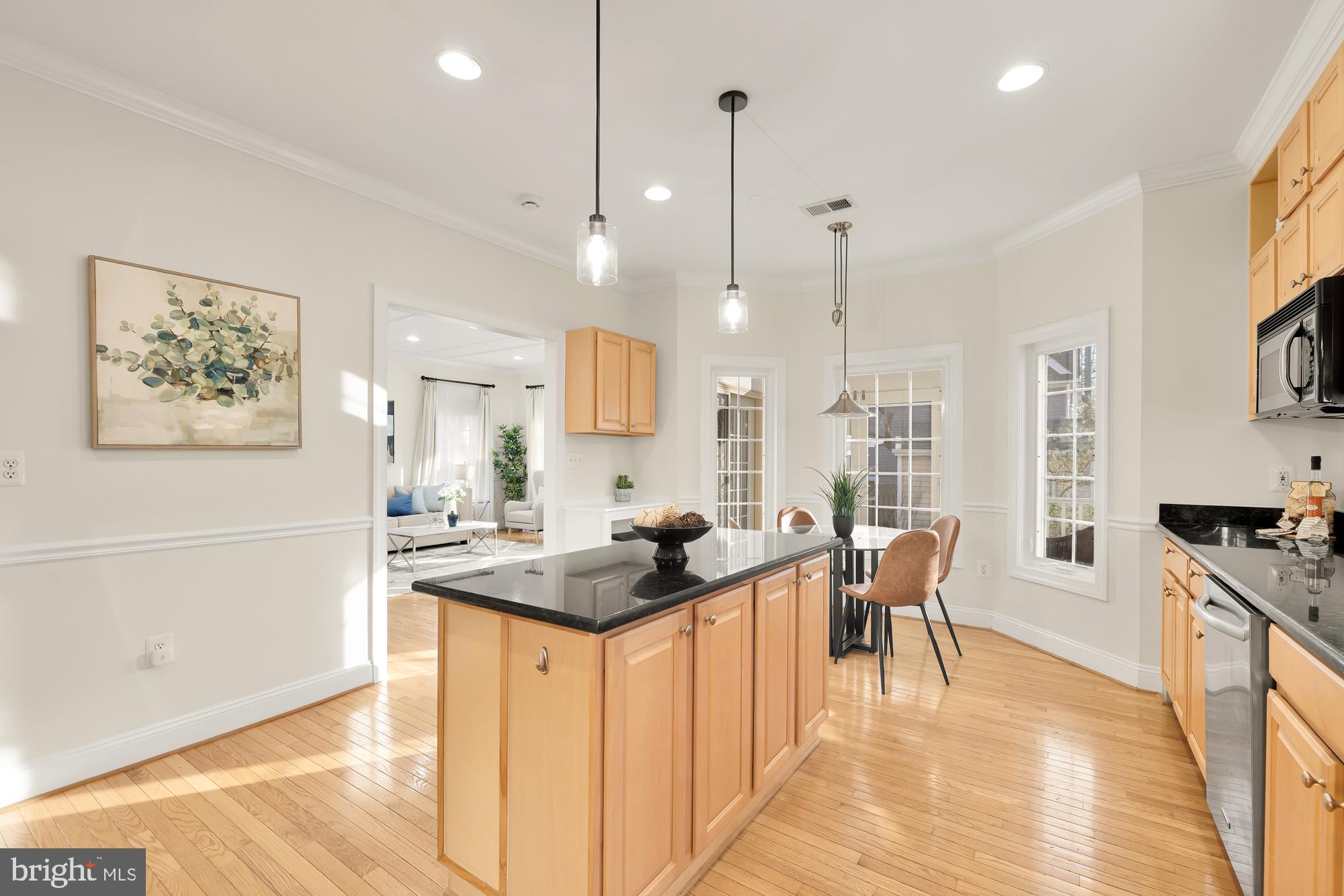 ARLINGTON VIEW - Residential