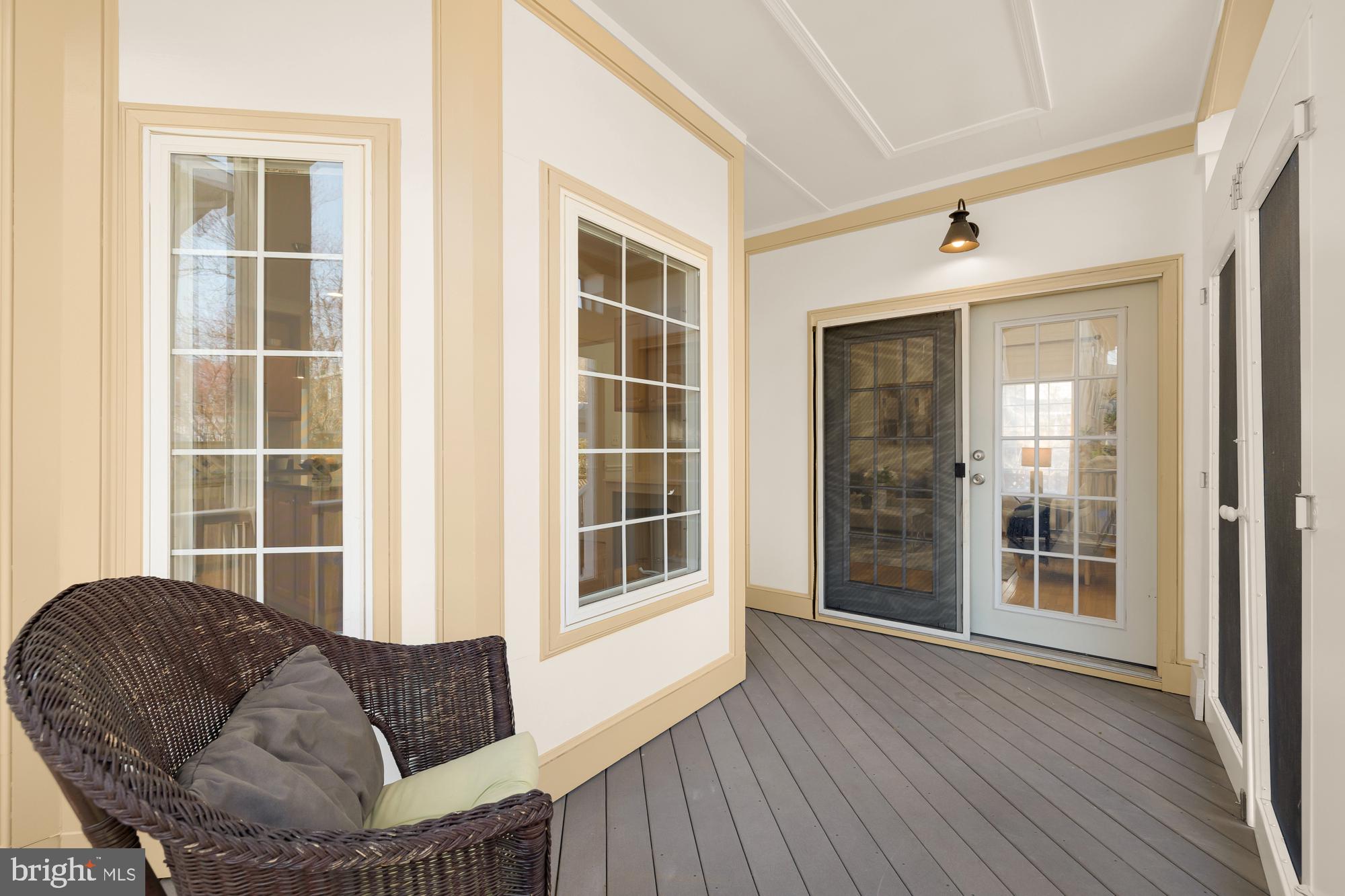 ARLINGTON VIEW - Residential