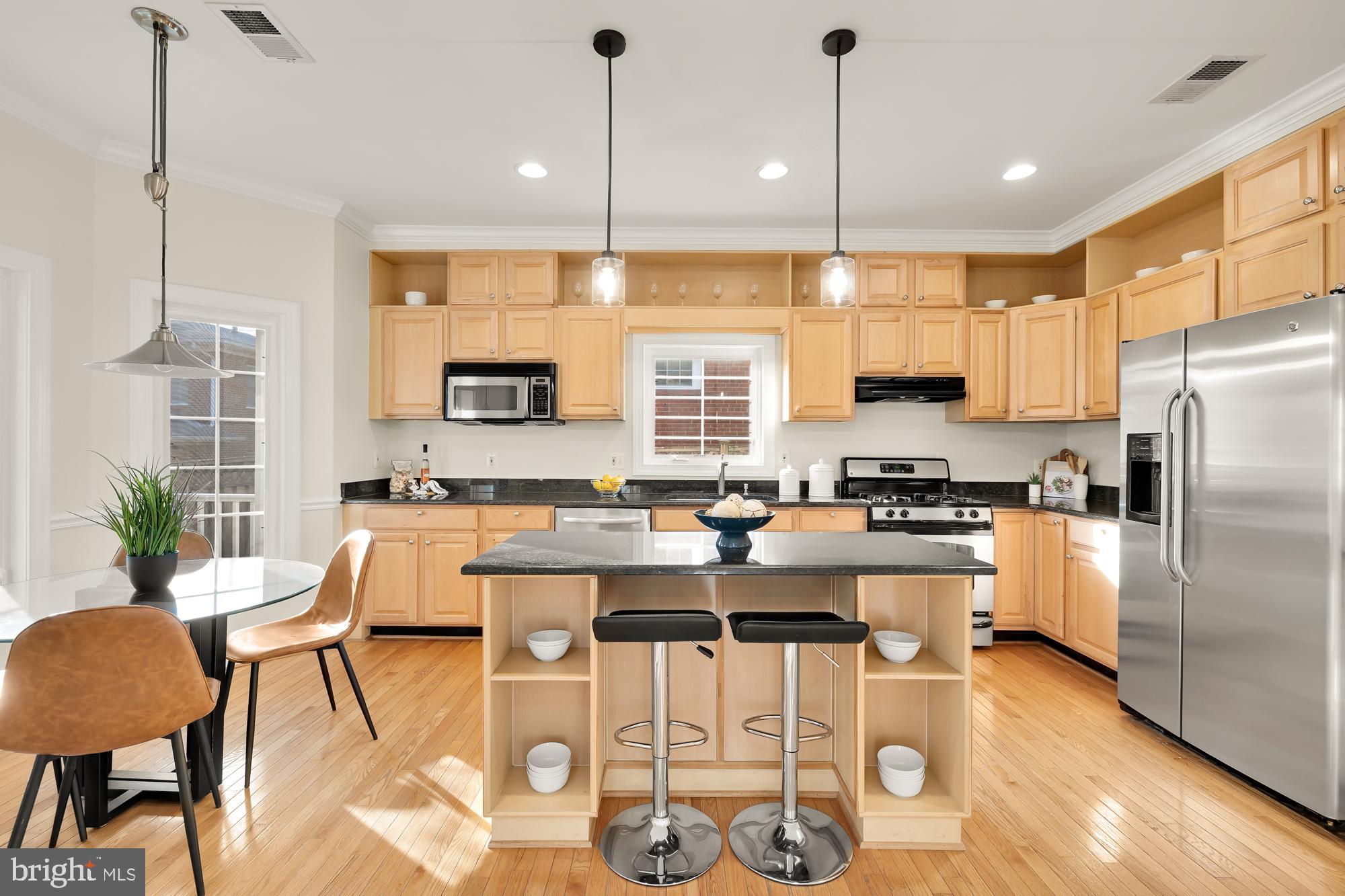 ARLINGTON VIEW - Residential