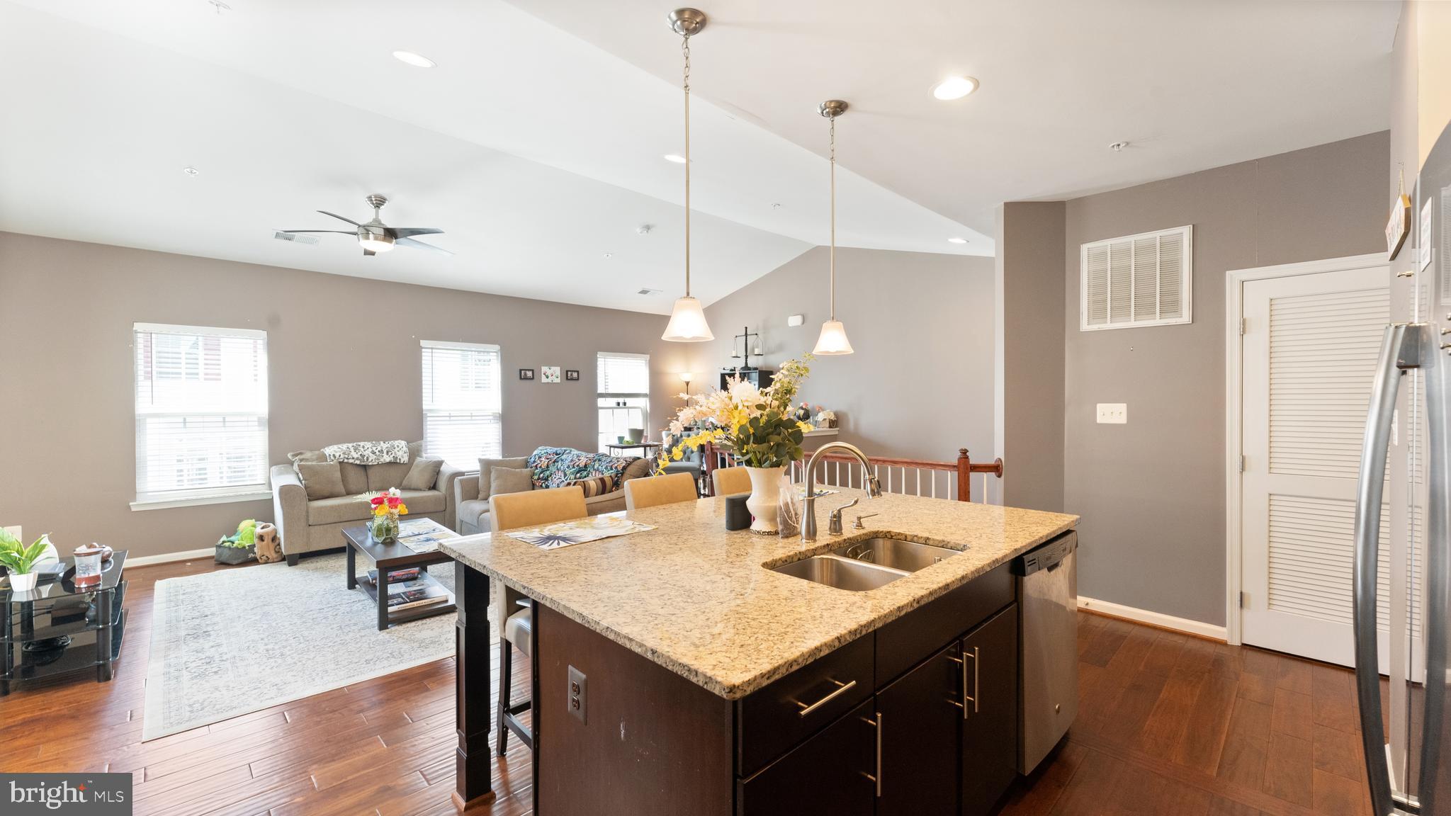 SOMERSET CONDO - Residential Lease