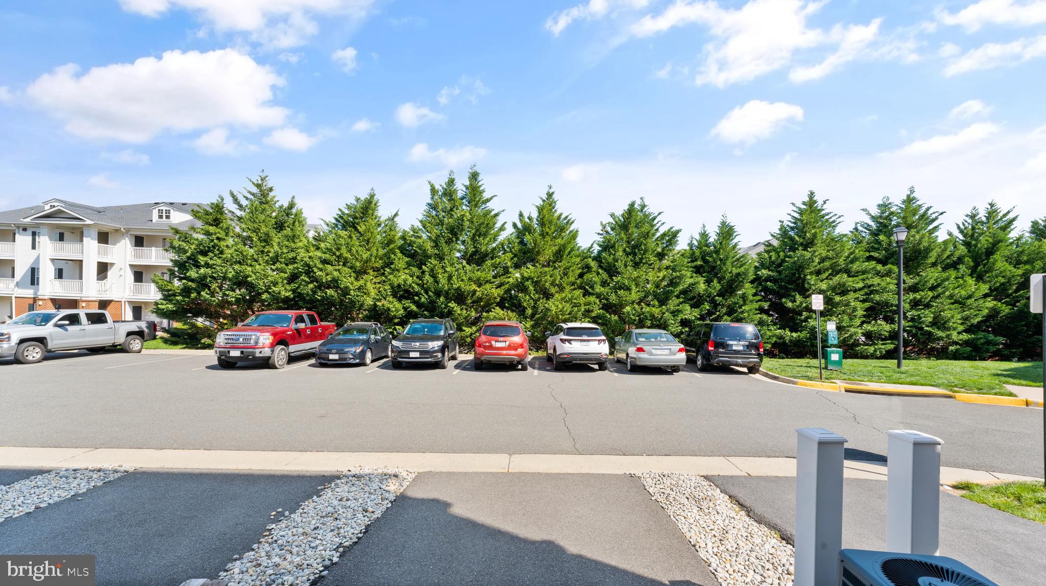 SOMERSET CONDO - Residential Lease