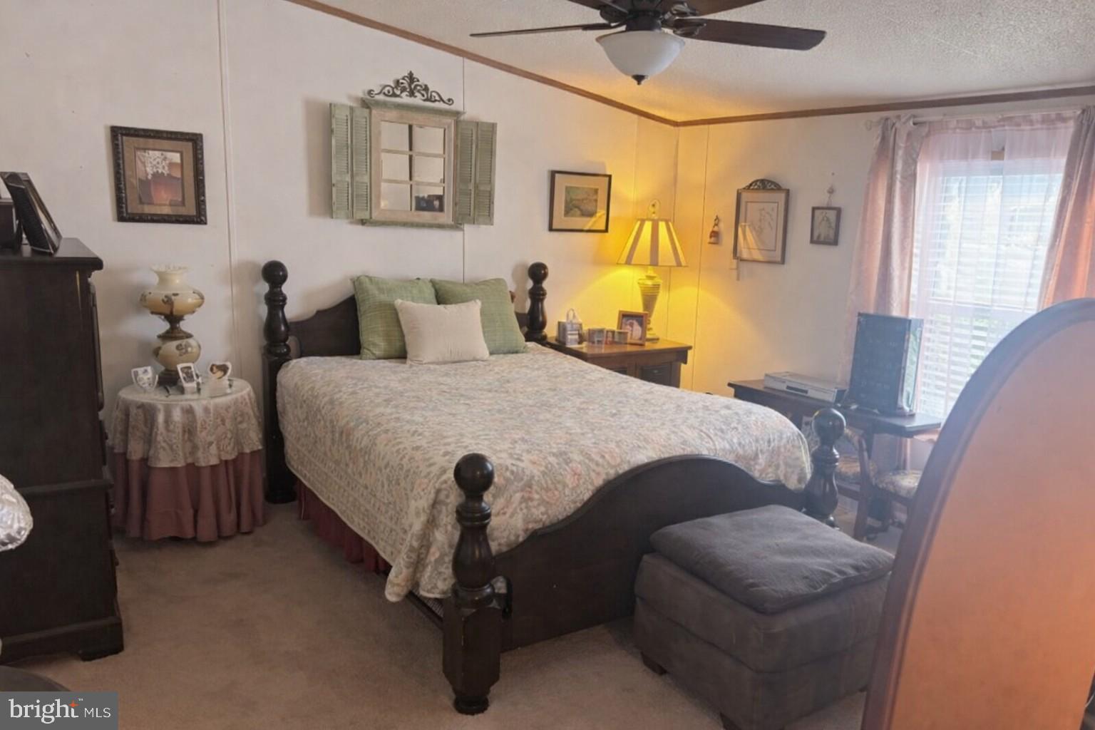 PINEWOOD ESTATES - Residential