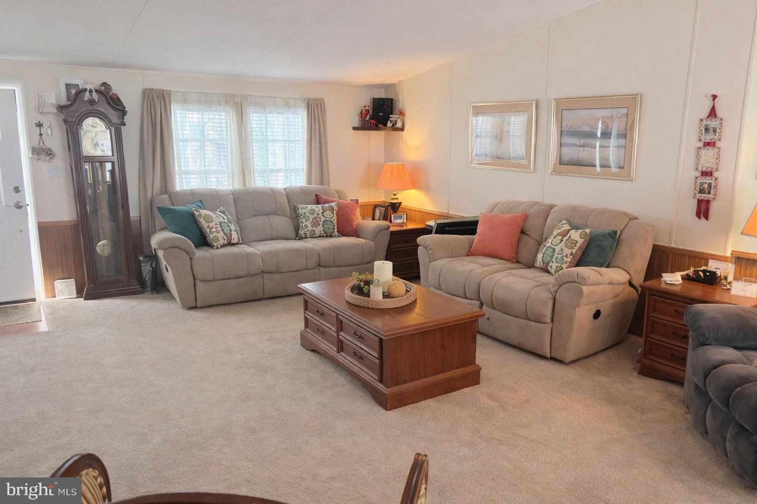 PINEWOOD ESTATES - Residential