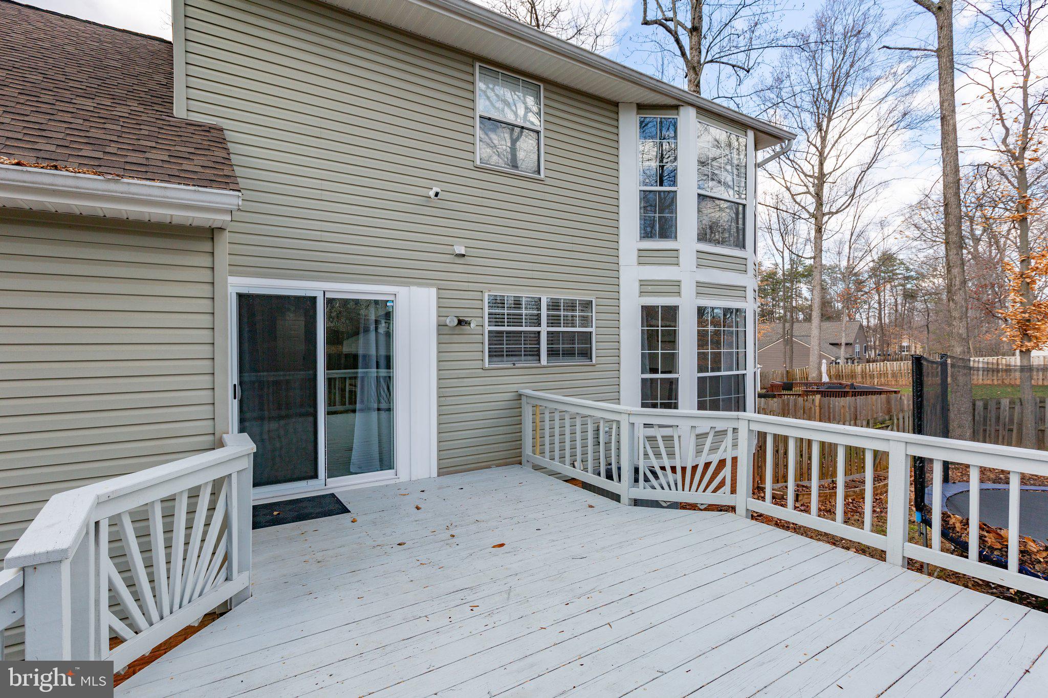 MEADOWOOD PARK - Residential