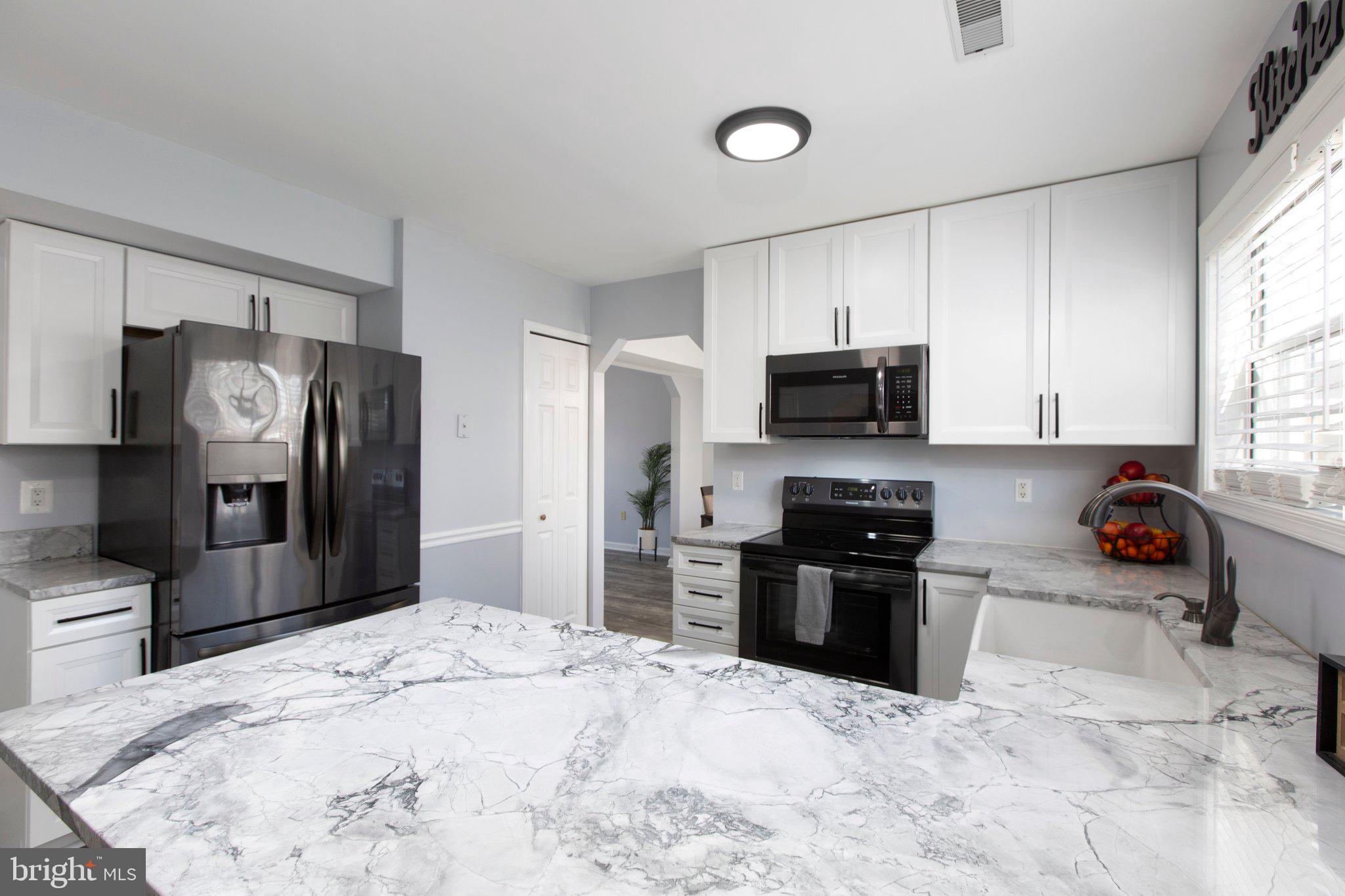 MEADOWOOD PARK - Residential