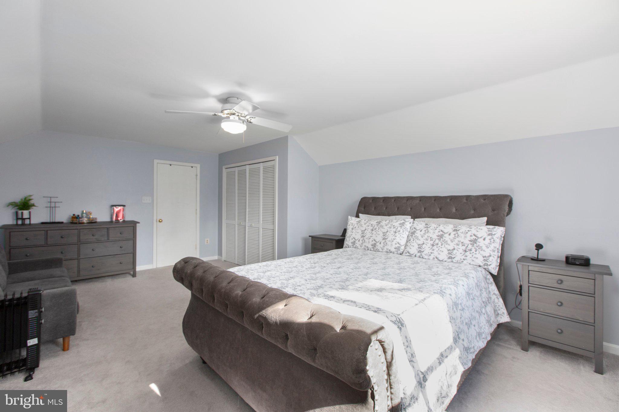 MEADOWOOD PARK - Residential