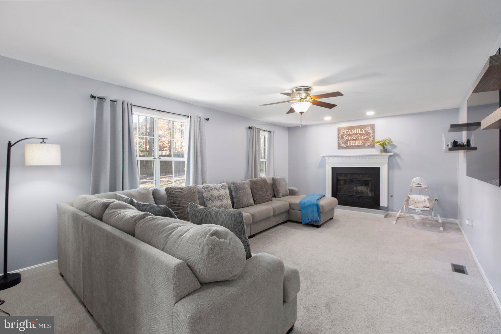 MEADOWOOD PARK - Residential