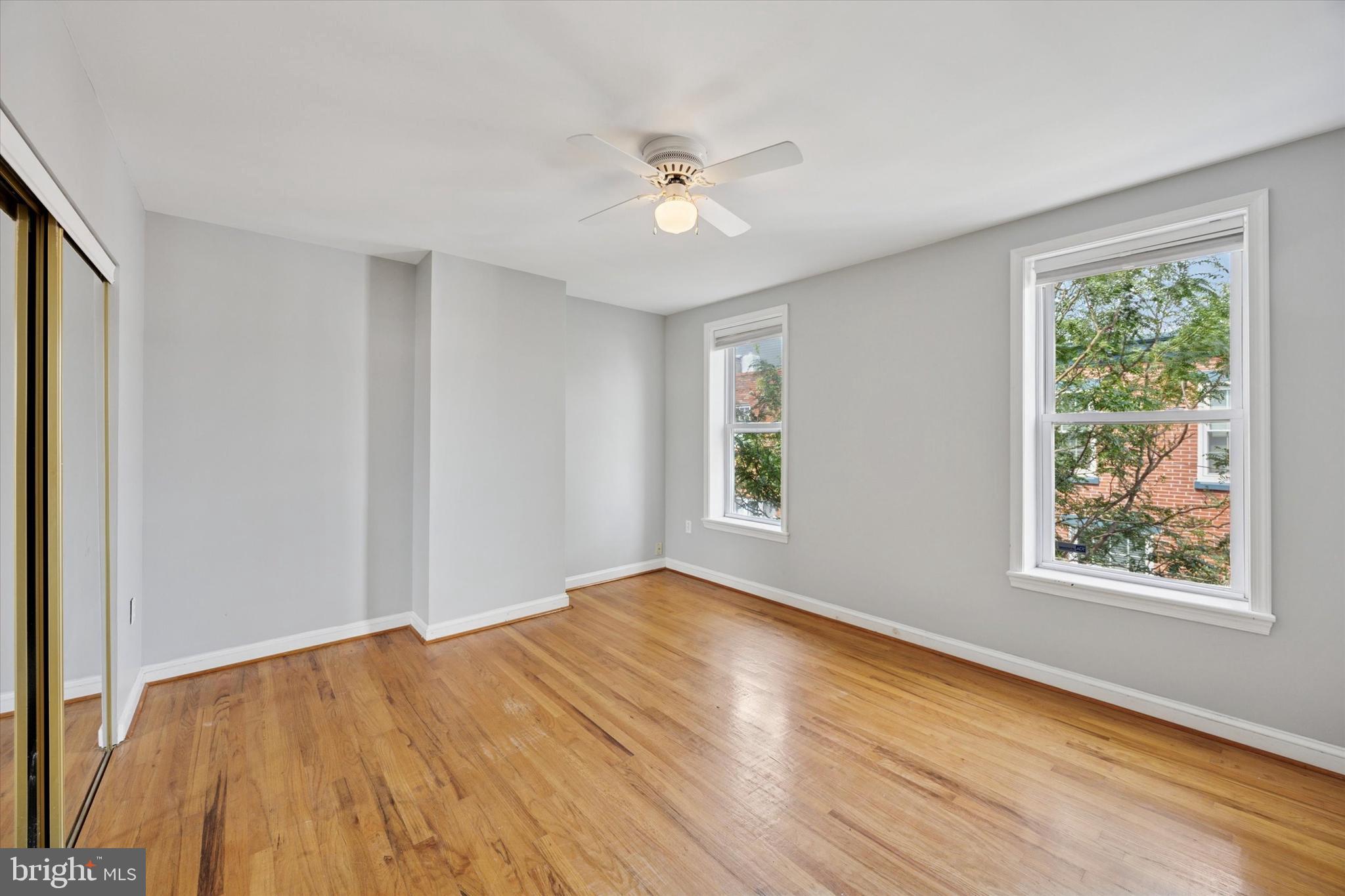 ART MUSEUM AREA - Residential Lease