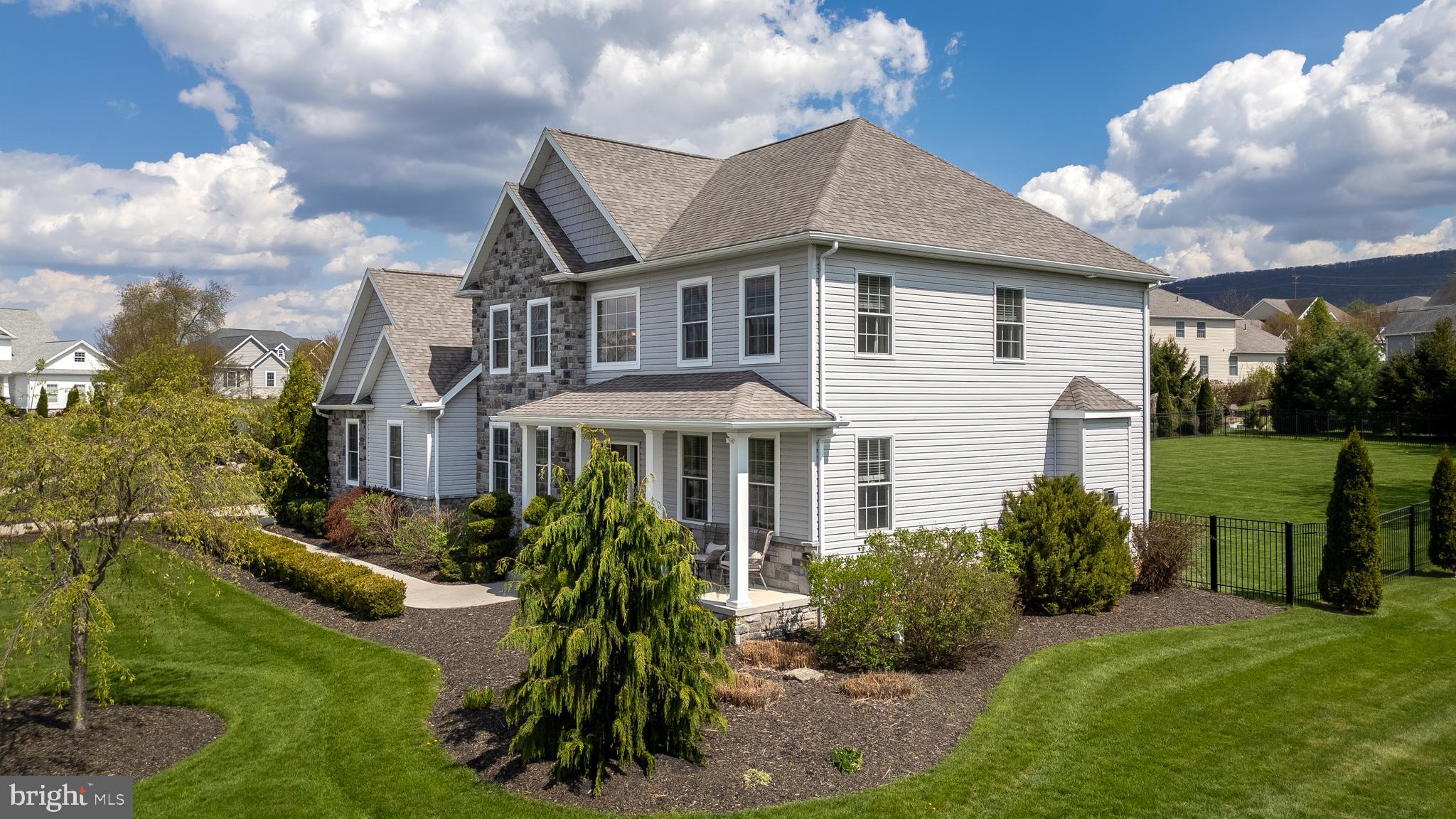 STEARNS CROSSING - Residential