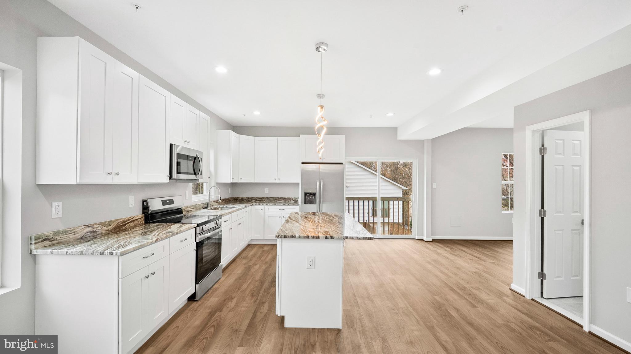 CAPITOL HEIGHTS - Residential