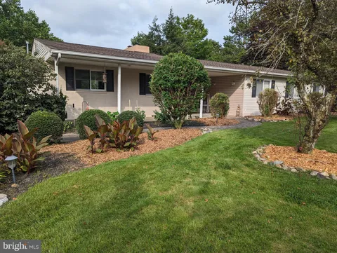 817 Buccaneer Lane, Manahawkin, NJ 08050 - MLS#: NJOC2031926