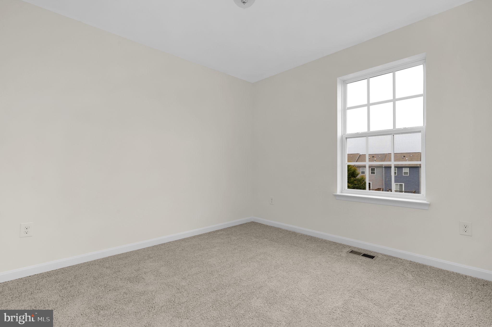 BERKELEY RIDGE - Residential