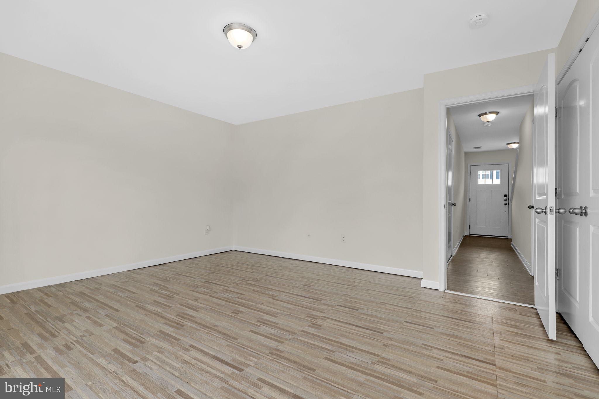 BERKELEY RIDGE - Residential