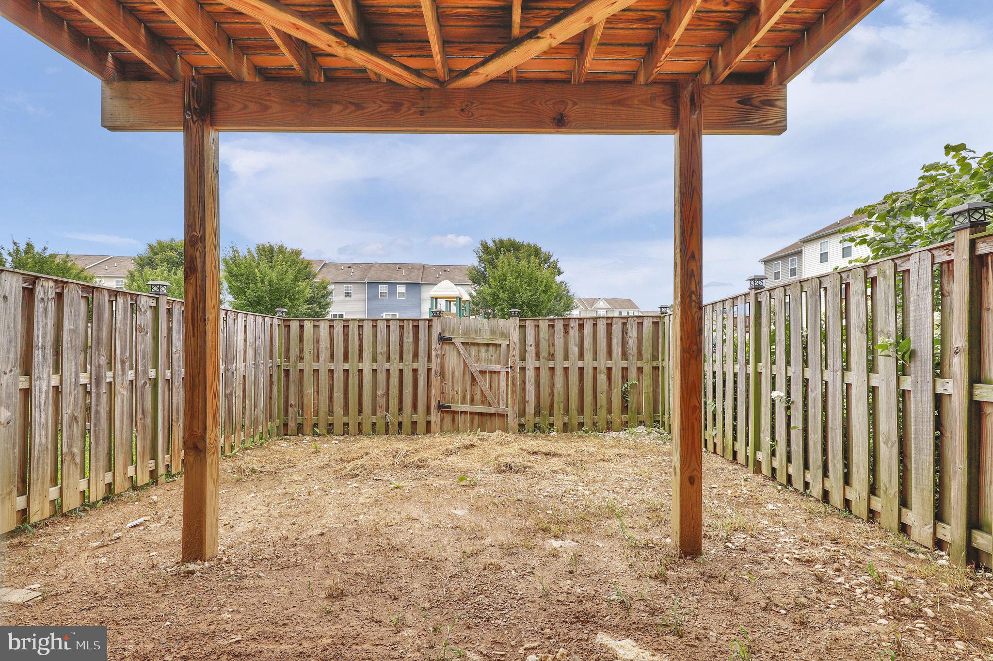 BERKELEY RIDGE - Residential