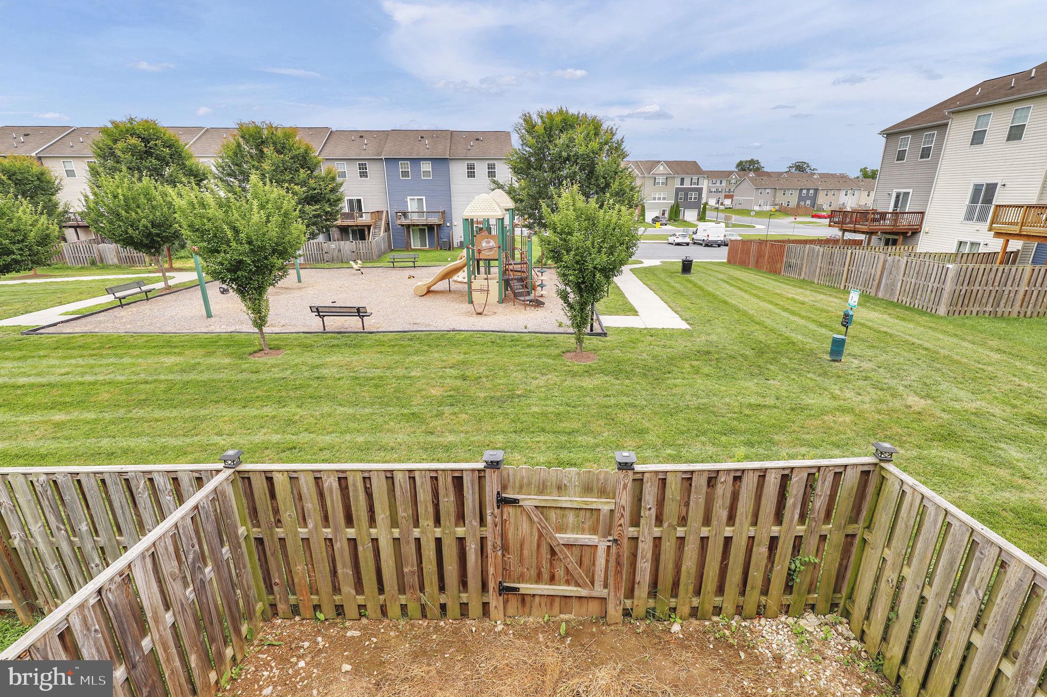 BERKELEY RIDGE - Residential