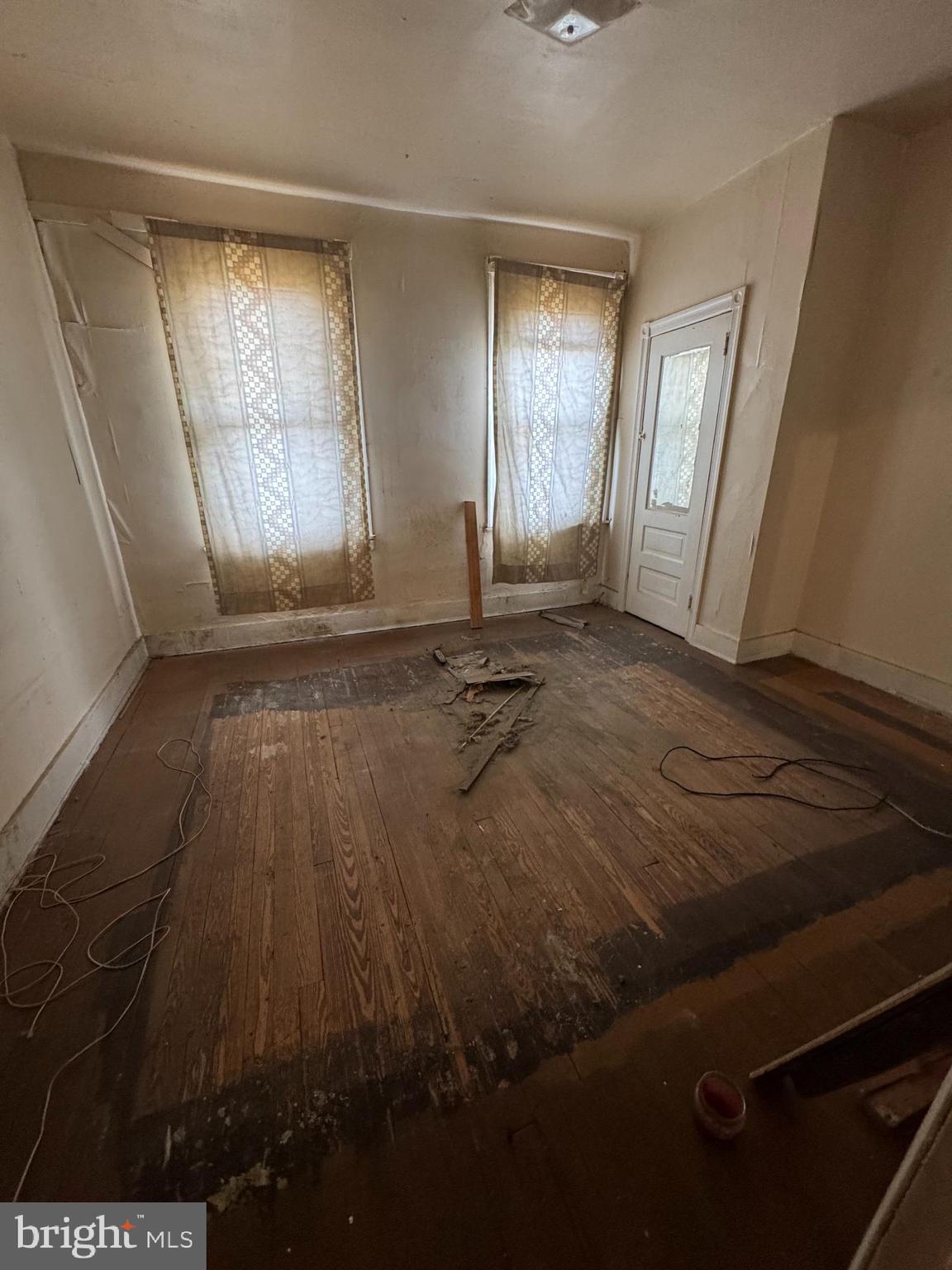 ALLEGHENY WEST - Residential