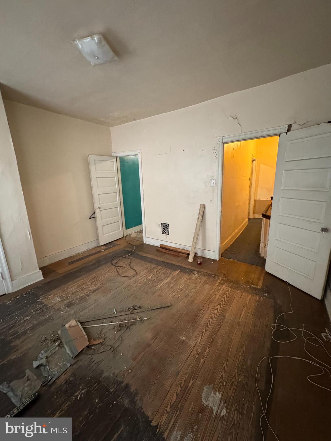 ALLEGHENY WEST - Residential